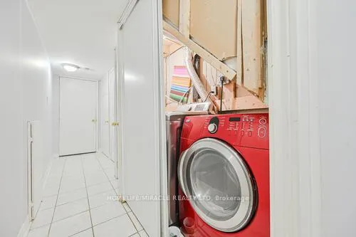 Photo 43 of 79 Billingsley Crescent, Markham, Cedarwood — HOMEH