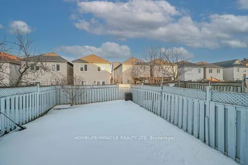 Photo 44 of 79 Billingsley Crescent, Markham, Cedarwood — HOMEH