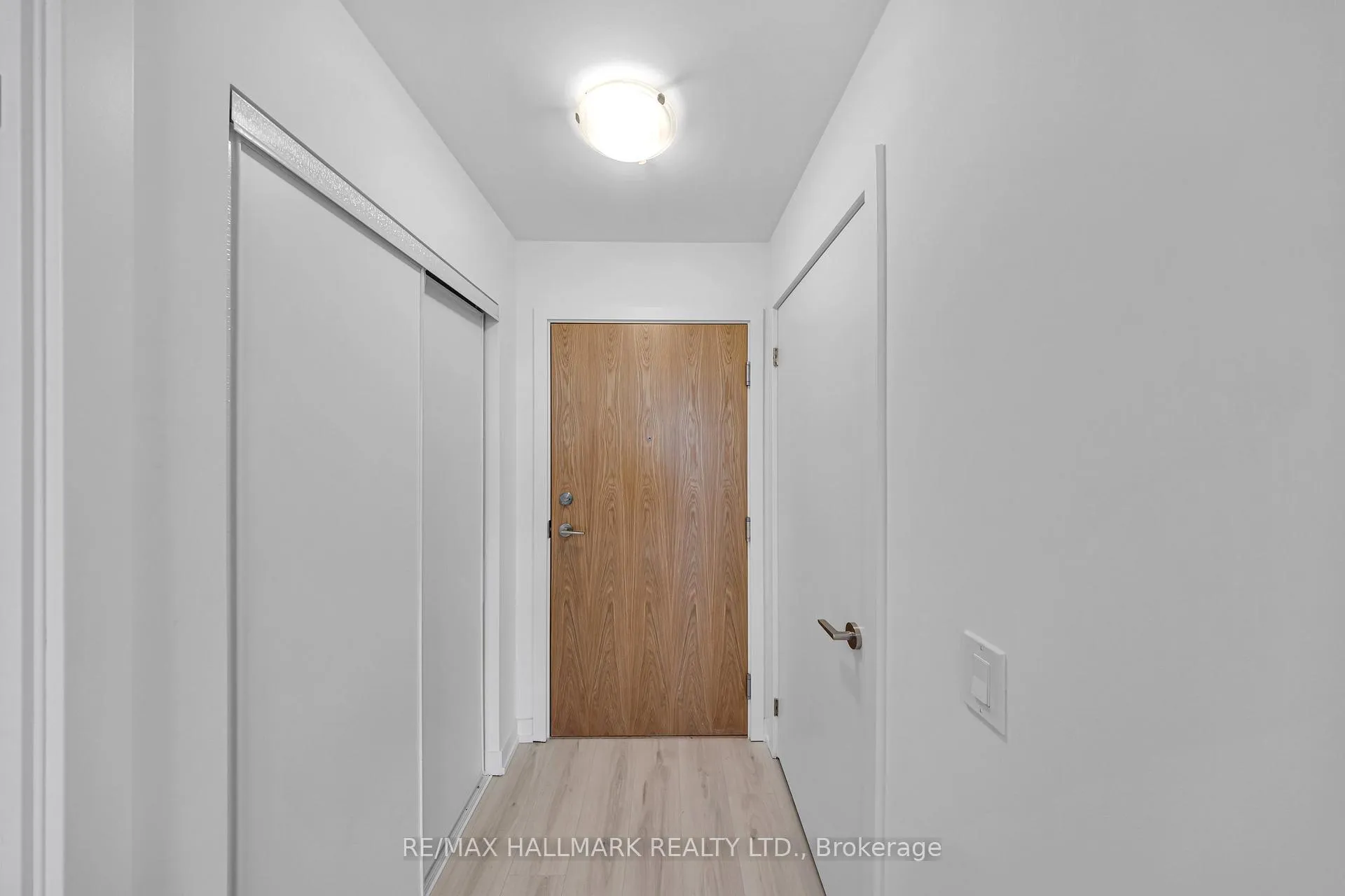 Photo 4 of Unit 2609, 1435 Celebration Drive, Pickering, Bay Ridges — HOMEH