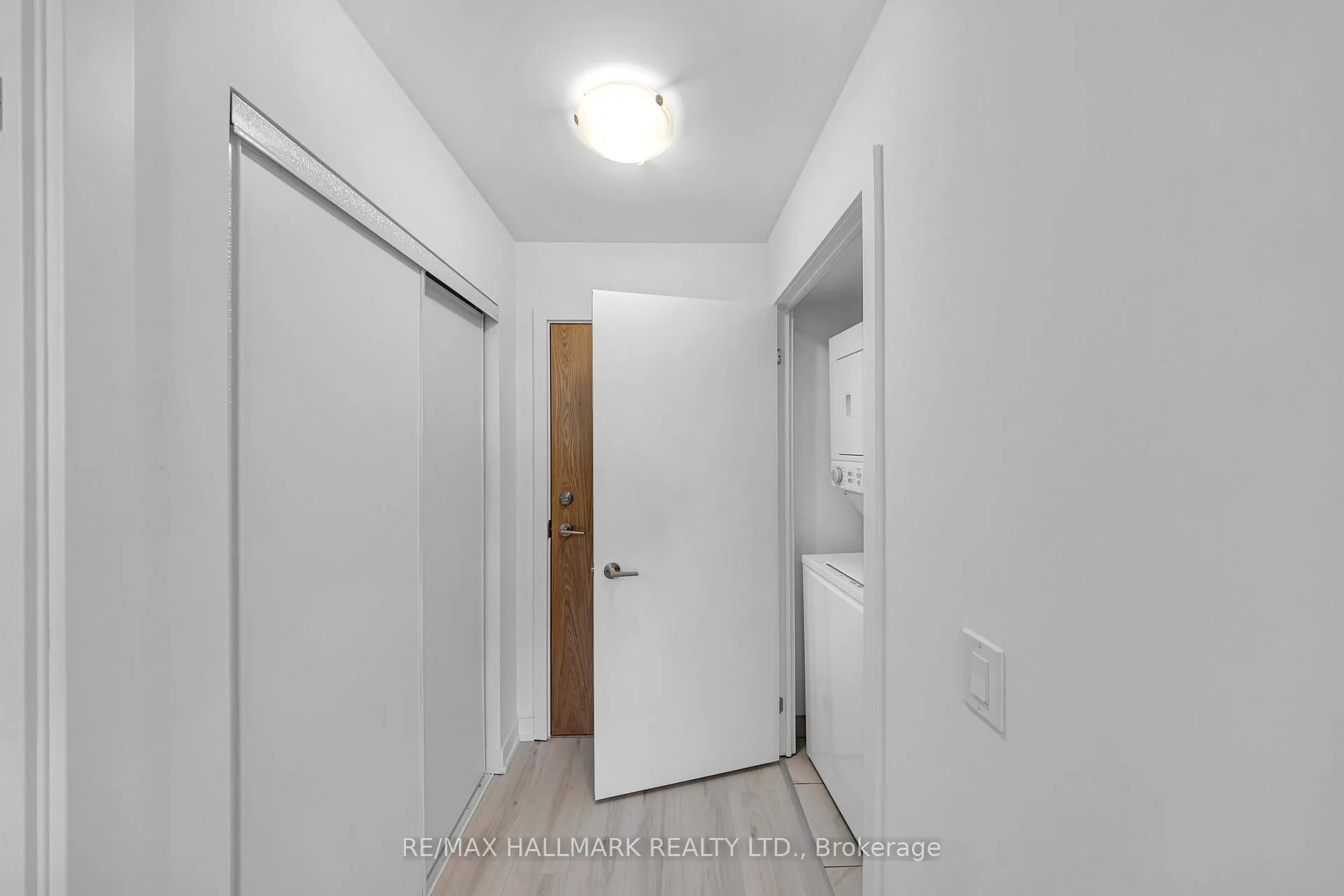 Photo 5 of Unit 2609, 1435 Celebration Drive, Pickering, Bay Ridges — HOMEH