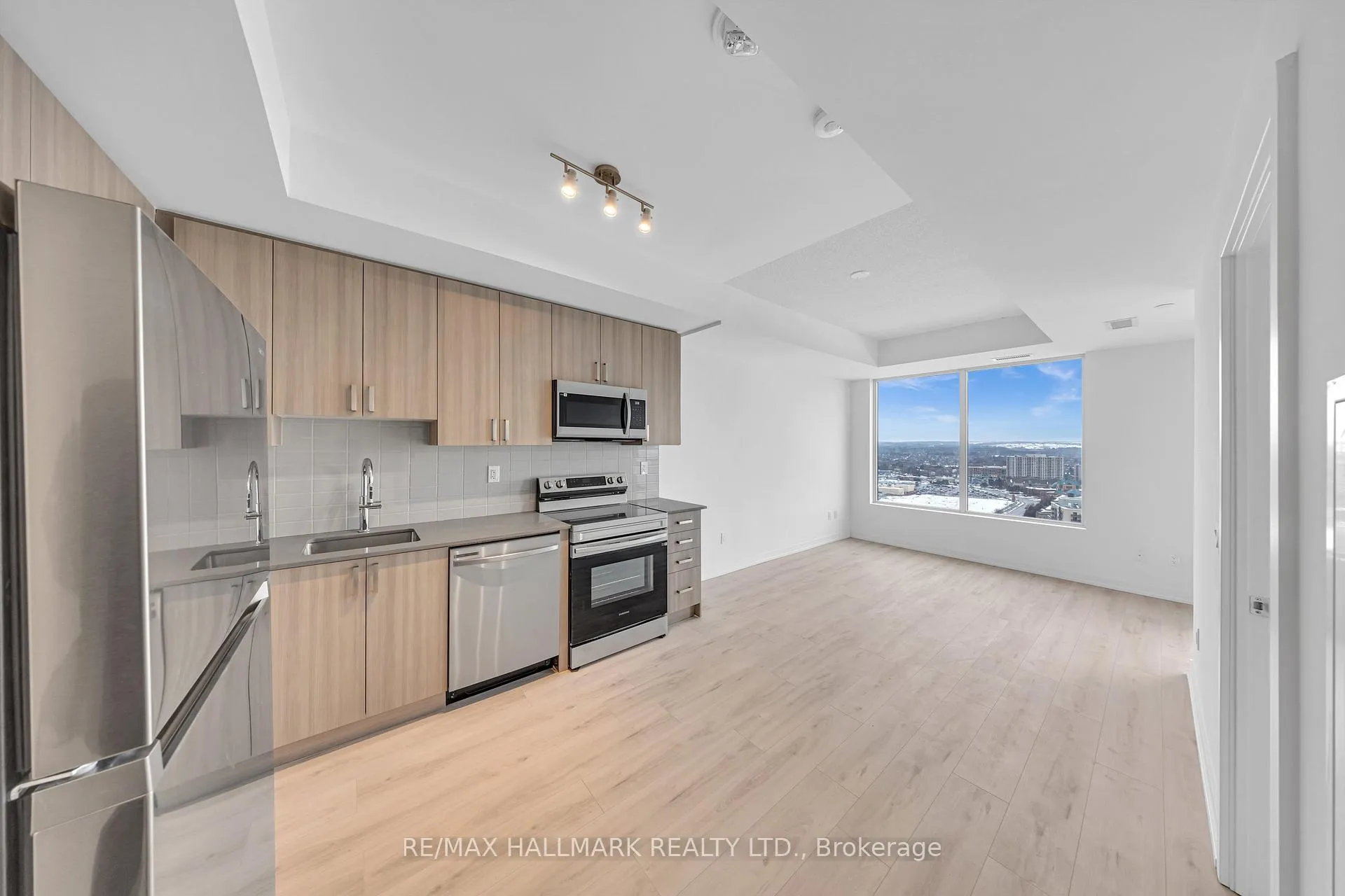 Photo 8 of Unit 2609, 1435 Celebration Drive, Pickering, Bay Ridges — HOMEH