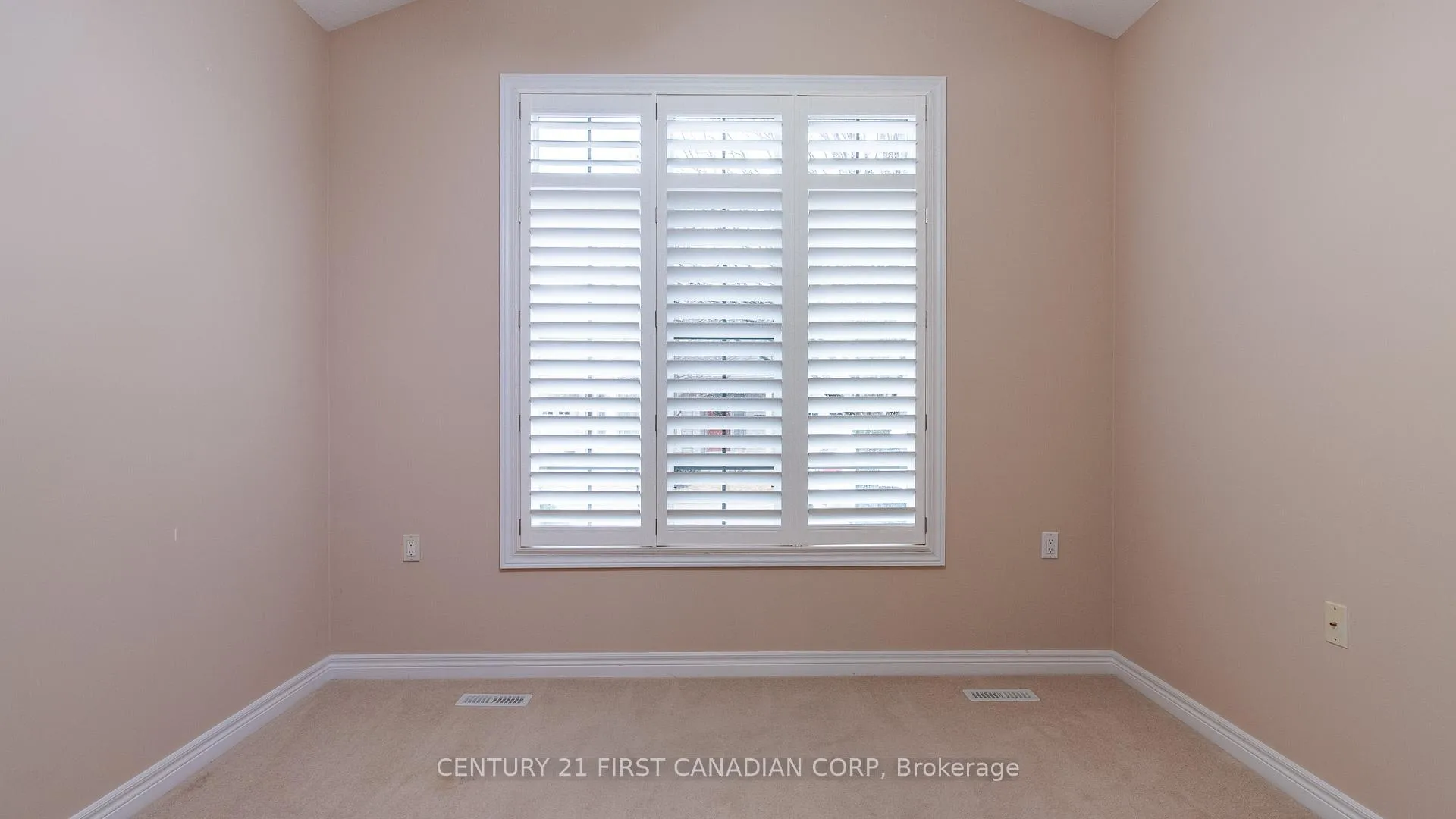 Photo 10 of Unit 3, 2295 Kains Road, London, South A — HOMEH
