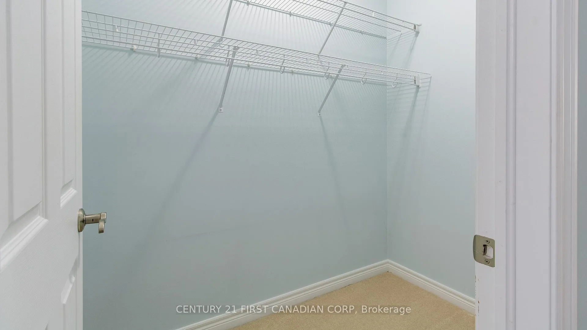 Photo 18 of Unit 3, 2295 Kains Road, London, South A — HOMEH