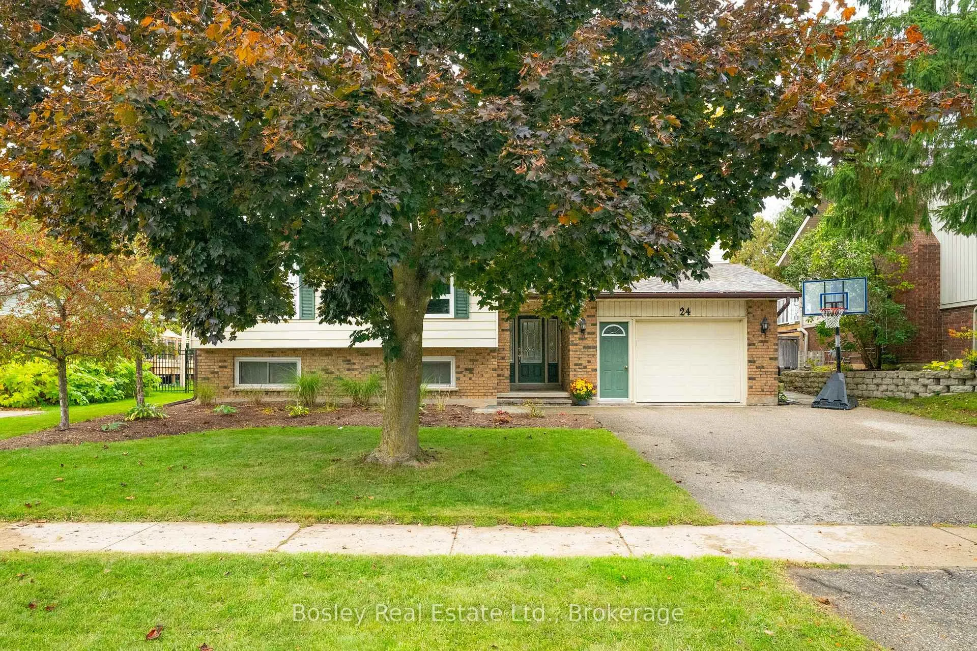 Photo 2 of 24 Pintail Drive, Woolwich — HOMEH