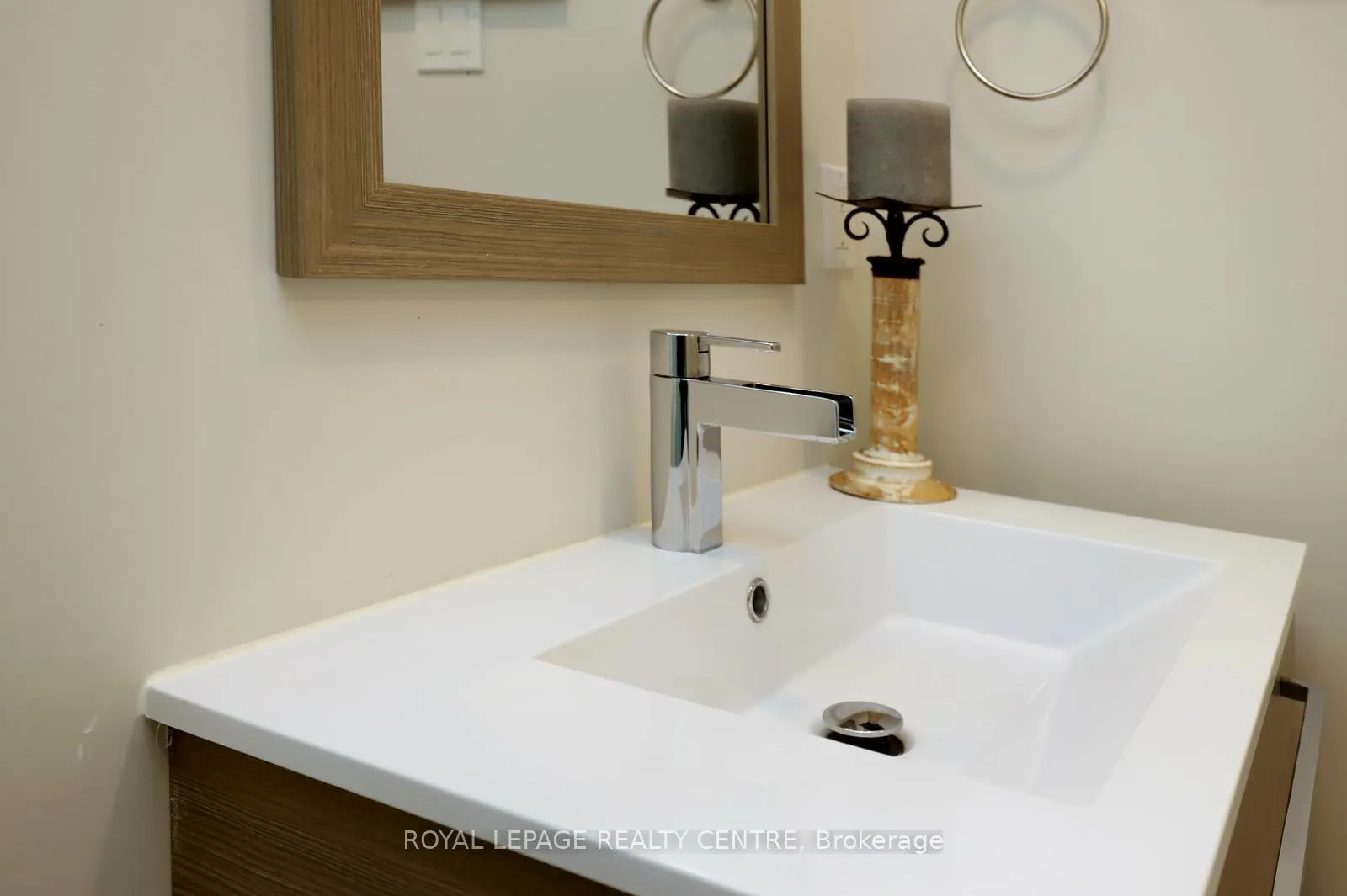 Photo 29 of Unit 1607, 1359 White Oaks Boulevard, Oakville, Falgarwood — HOMEH
