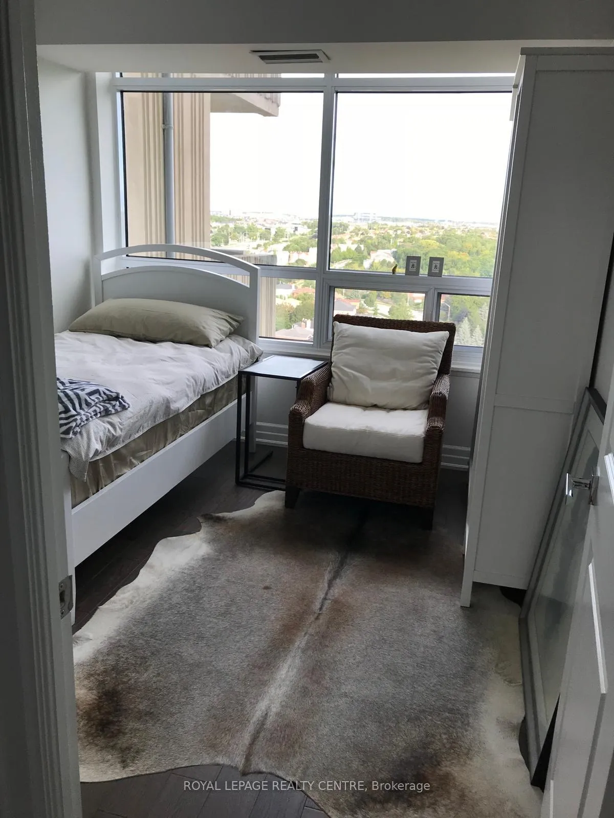 Photo 35 of Unit 1607, 1359 White Oaks Boulevard, Oakville, Falgarwood — HOMEH