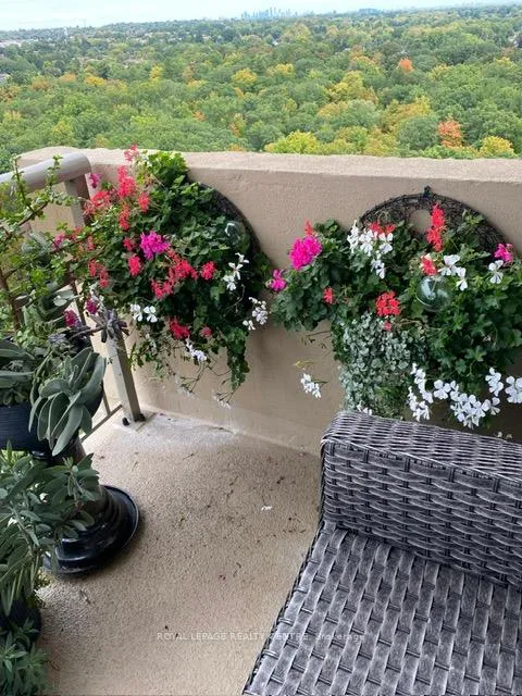 Photo 48 of Unit 1607, 1359 White Oaks Boulevard, Oakville, Falgarwood — HOMEH