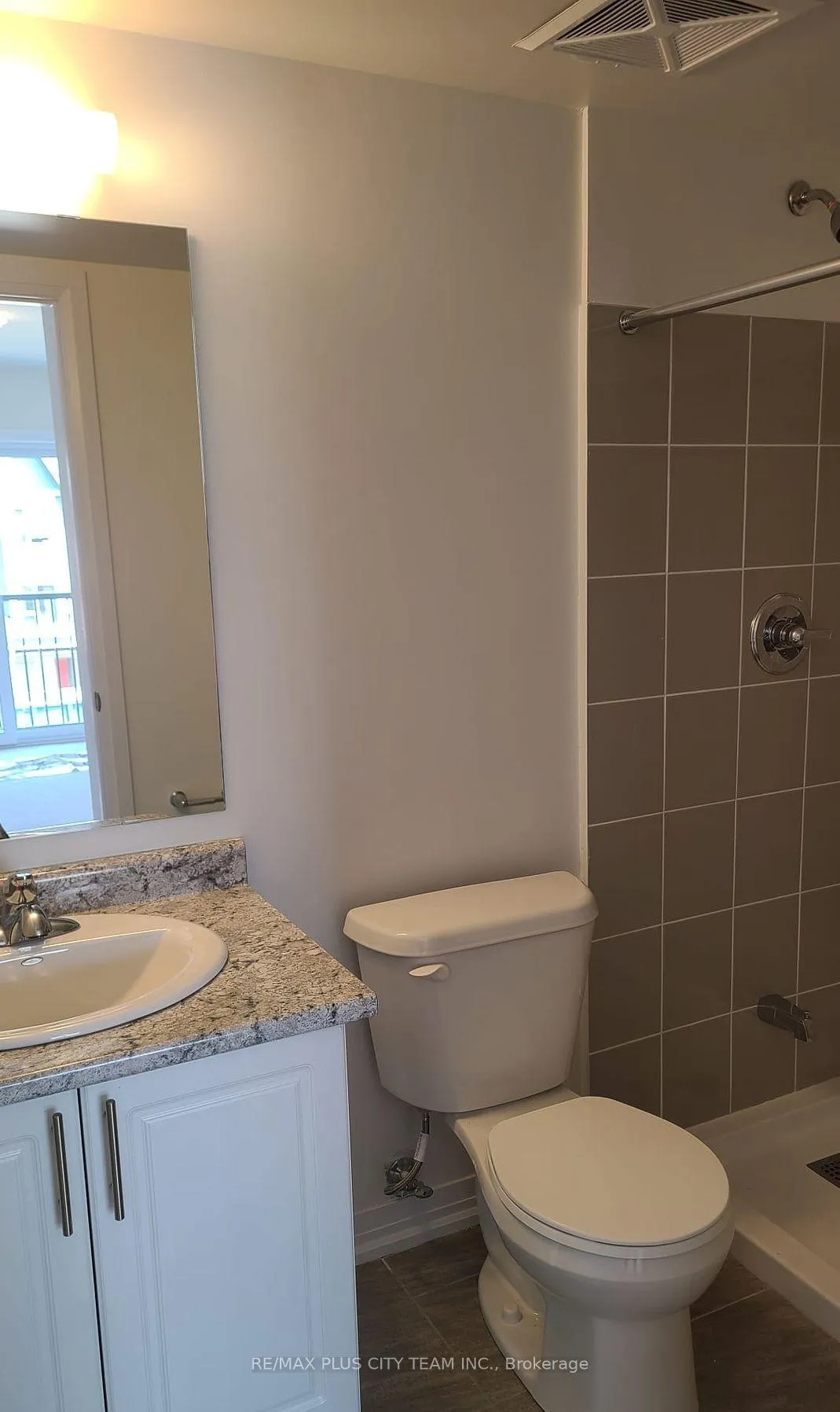 Photo 9 of Unit 809, 2635 William Jackson Drive, Pickering, Duffin Heights — HOMEH