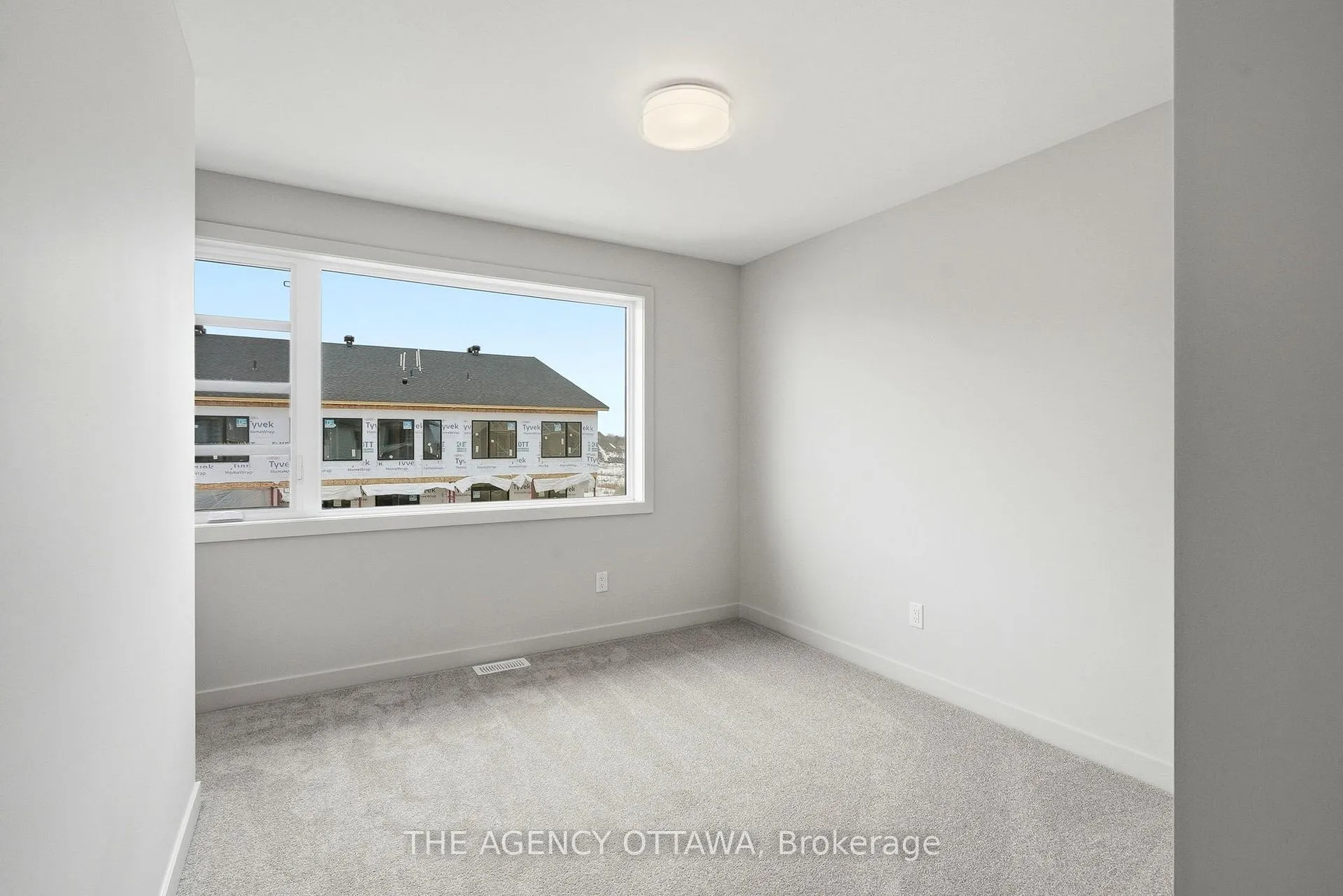 Photo 25 of 3059 Showcase Crescent, Ottawa, Riverside South/Gloucester Glen — HOMEH
