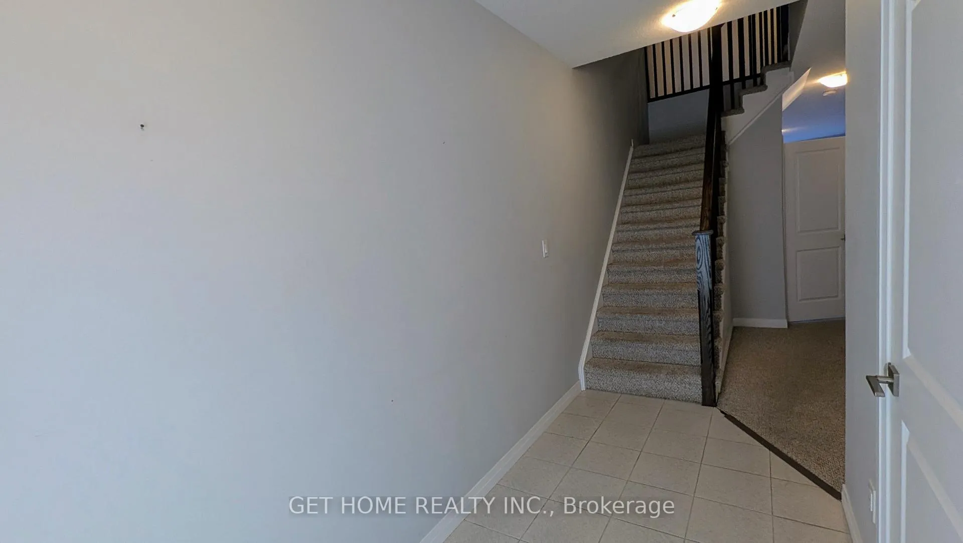 Photo 2 of 6655 Cropp Street, Niagara Falls, Morrison — HOMEH