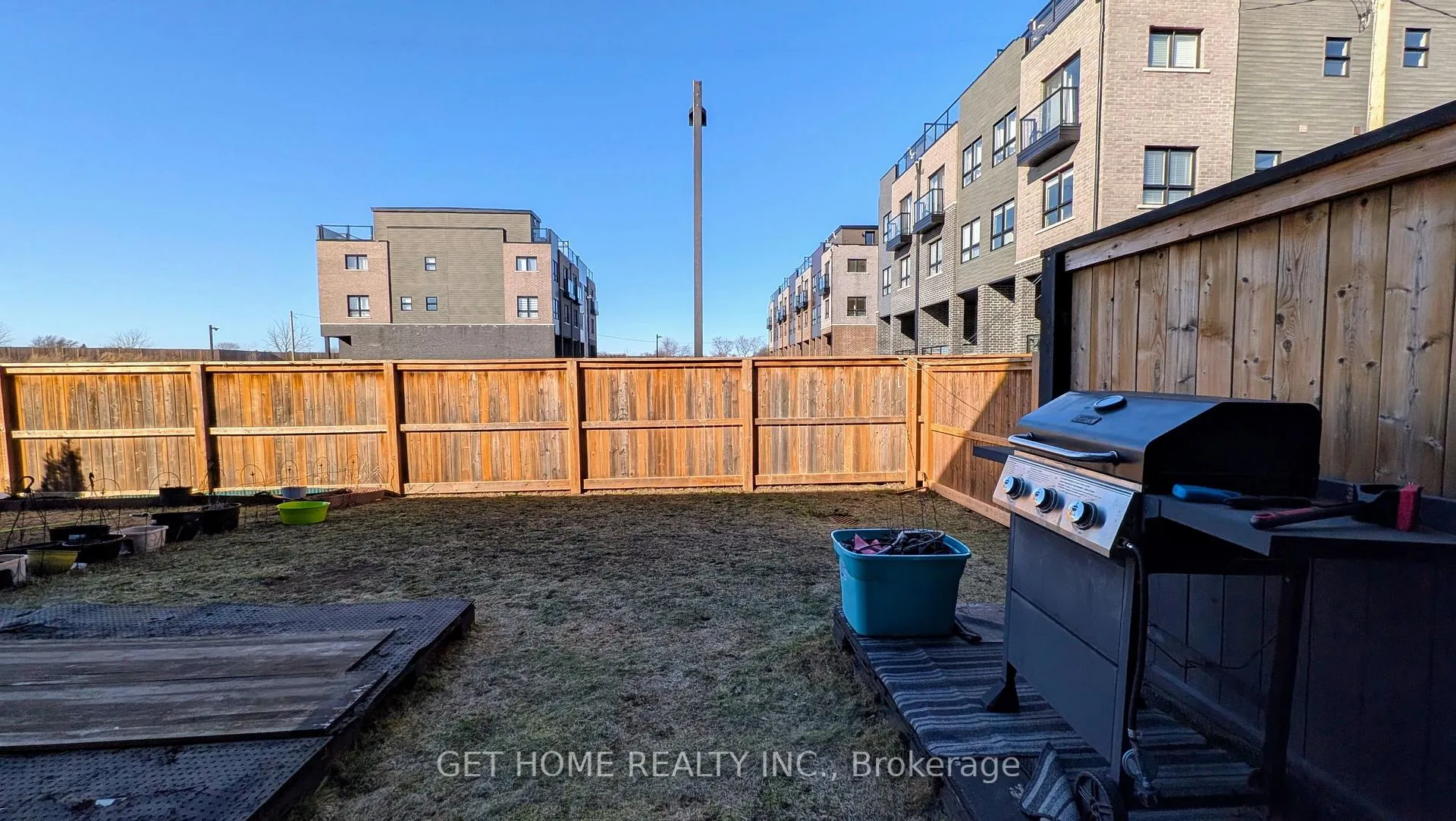 Photo 9 of 6655 Cropp Street, Niagara Falls, Morrison — HOMEH