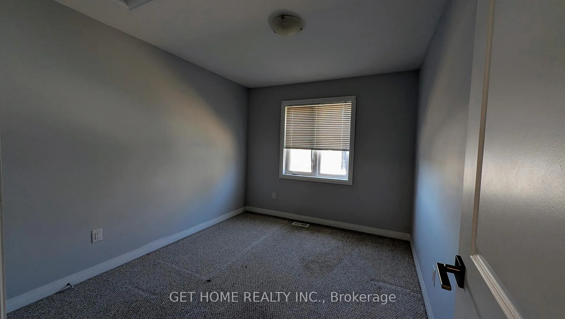 Photo 13 of 6655 Cropp Street, Niagara Falls, Morrison — HOMEH