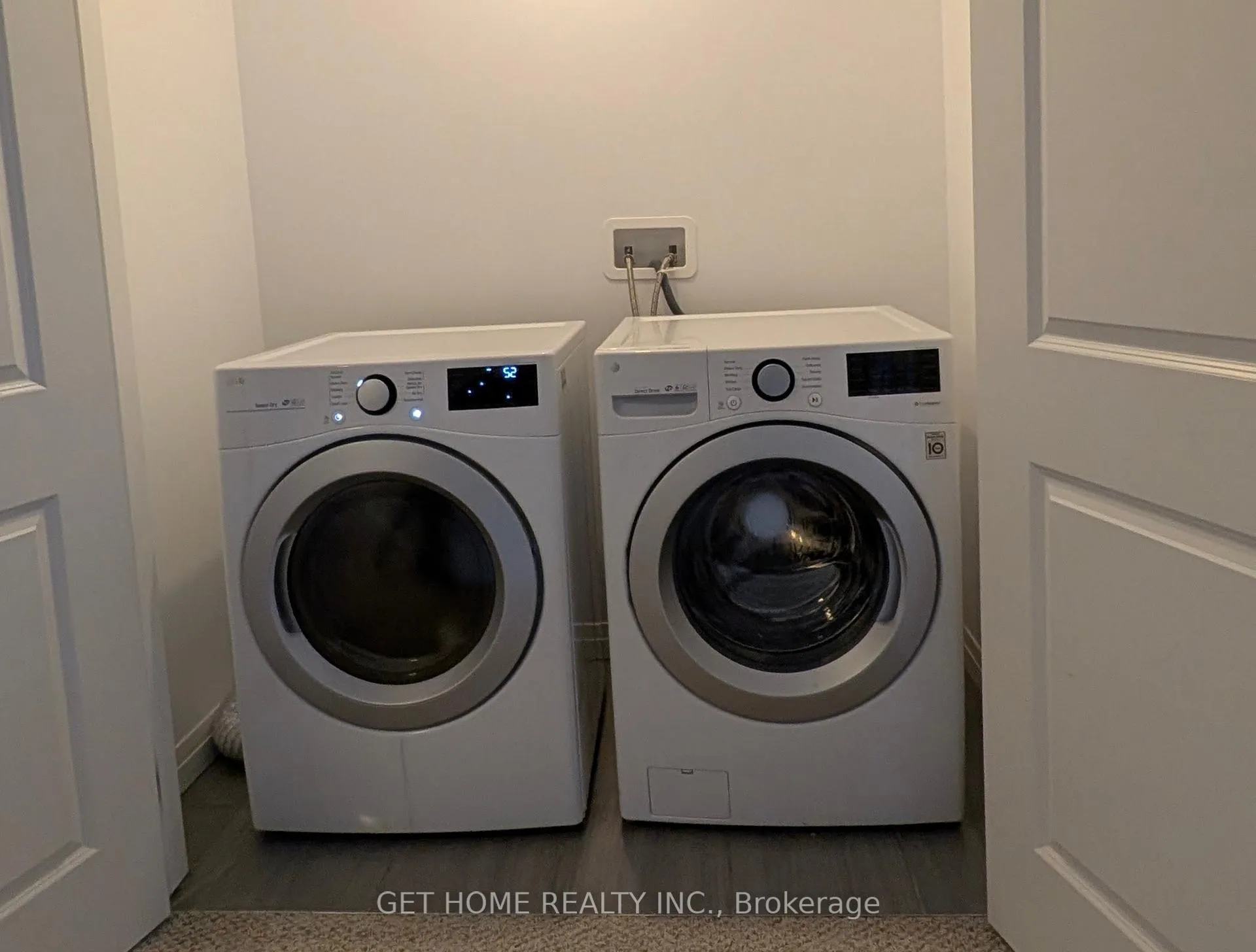 Photo 19 of 6655 Cropp Street, Niagara Falls, Morrison — HOMEH