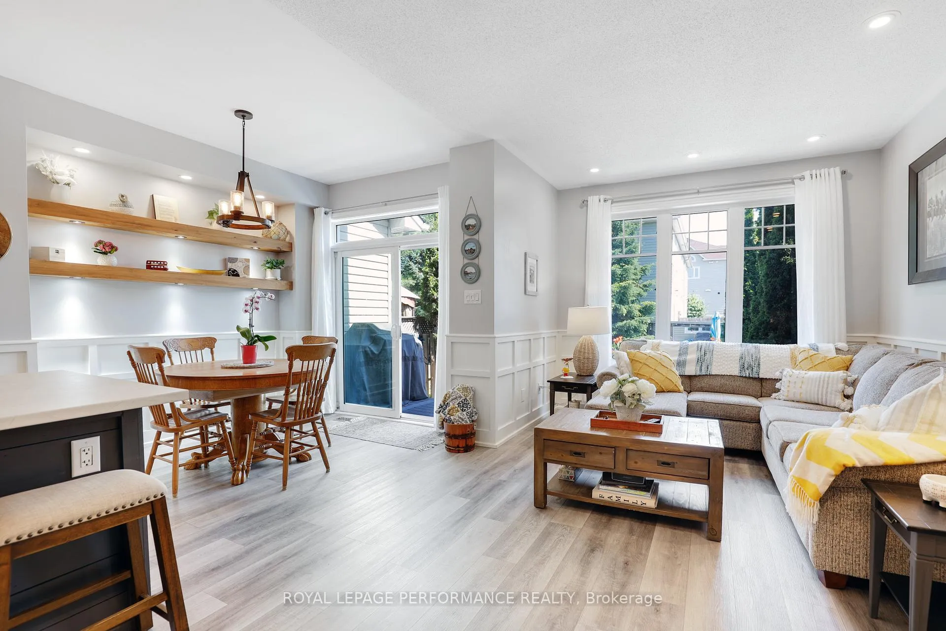 Photo 18 of 104 Hillman Marsh Way, Ottawa, Blossom Park/Kemp Park/Findlay Creek — HOMEH