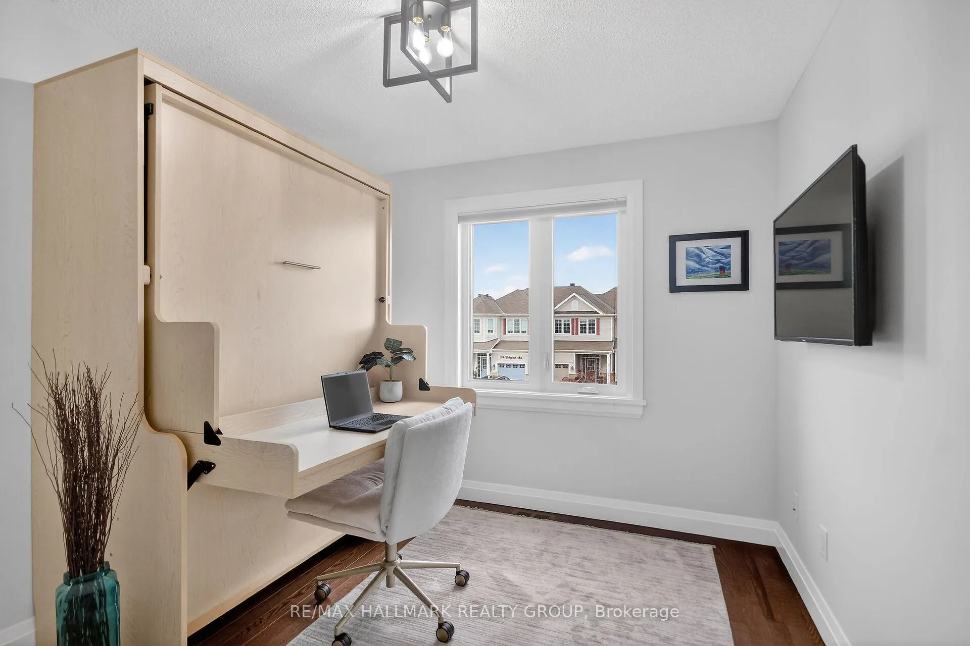 Photo 16 of 749 Oakglade Avenue, Ottawa, Kanata - Emerald Meadows/Trailwest — HOMEH