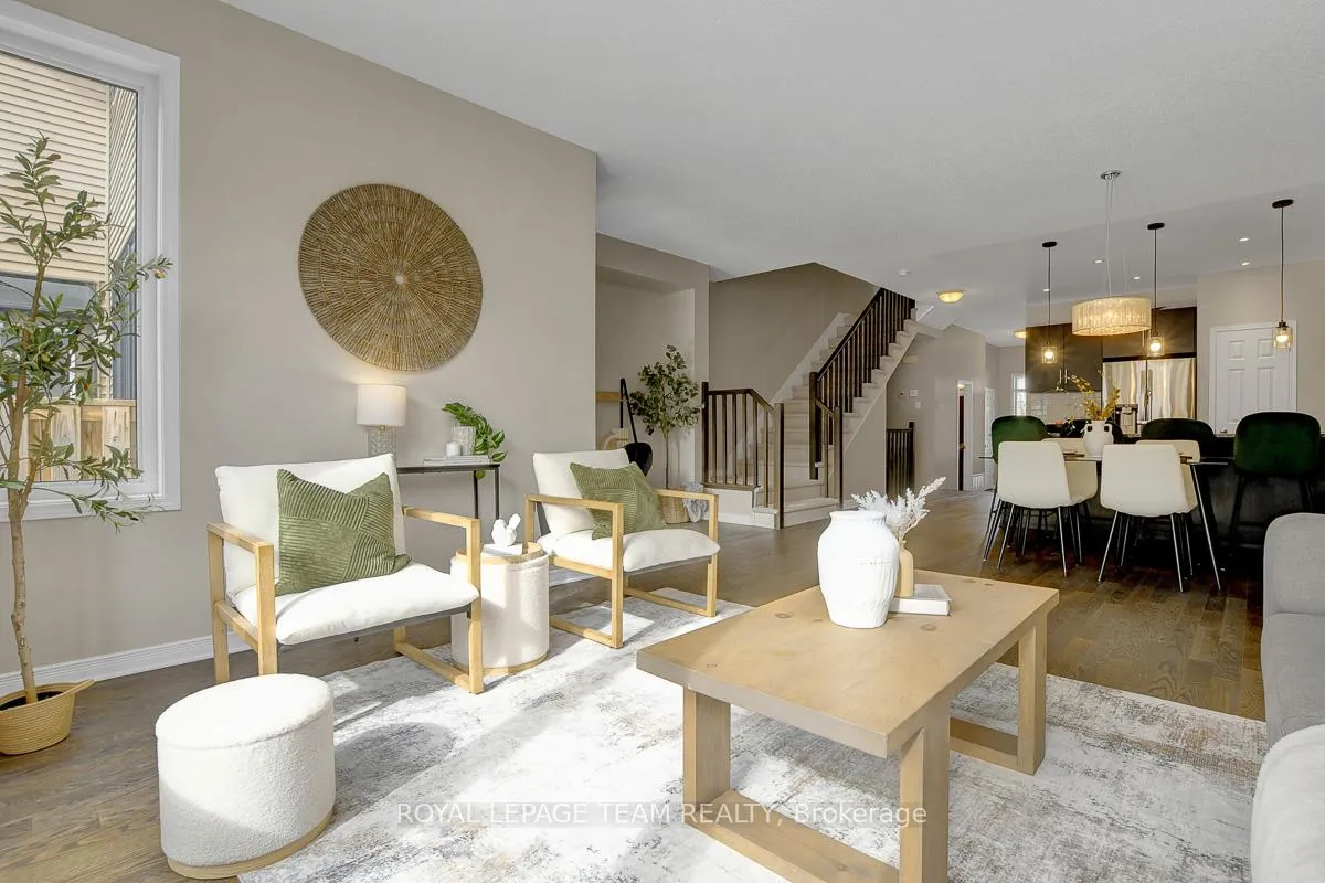 Photo 9 of 277 Losino Crescent, Ottawa, Kanata - Emerald Meadows/Trailwest — HOMEH