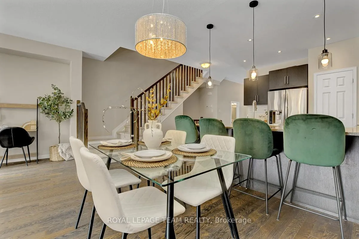 Photo 13 of 277 Losino Crescent, Ottawa, Kanata - Emerald Meadows/Trailwest — HOMEH