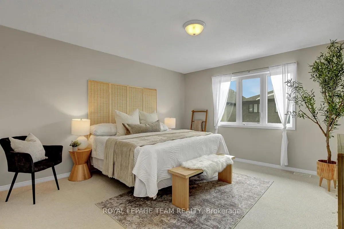Photo 18 of 277 Losino Crescent, Ottawa, Kanata - Emerald Meadows/Trailwest — HOMEH