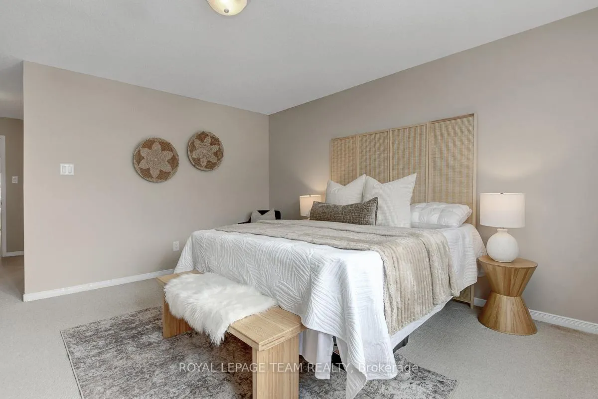 Photo 19 of 277 Losino Crescent, Ottawa, Kanata - Emerald Meadows/Trailwest — HOMEH