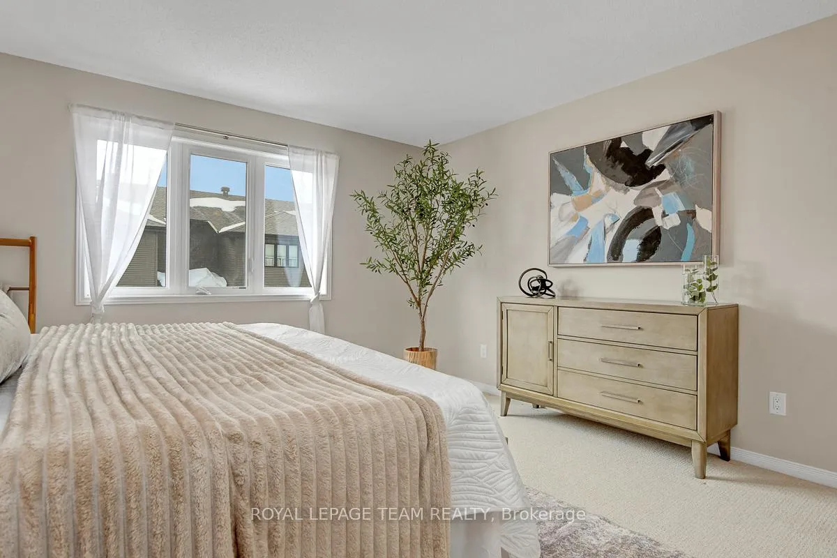Photo 20 of 277 Losino Crescent, Ottawa, Kanata - Emerald Meadows/Trailwest — HOMEH