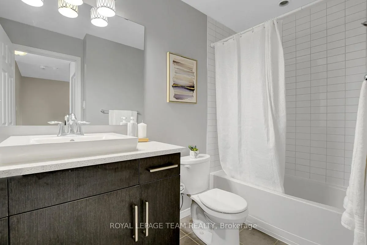 Photo 28 of 277 Losino Crescent, Ottawa, Kanata - Emerald Meadows/Trailwest — HOMEH