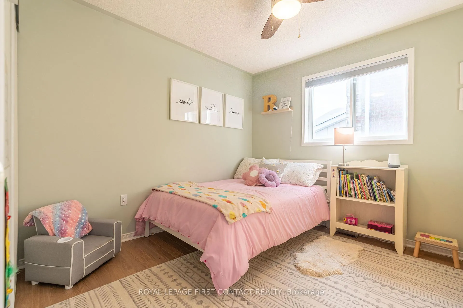 Photo 18 of 55 Chalmers Drive, Barrie, Painswick South — HOMEH