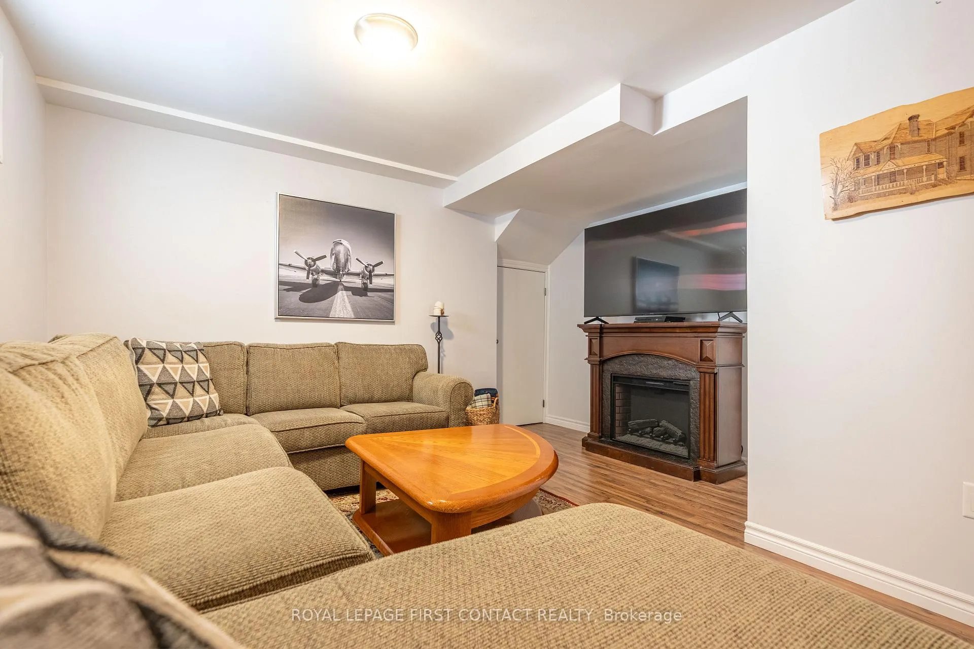 Photo 27 of 55 Chalmers Drive, Barrie, Painswick South — HOMEH
