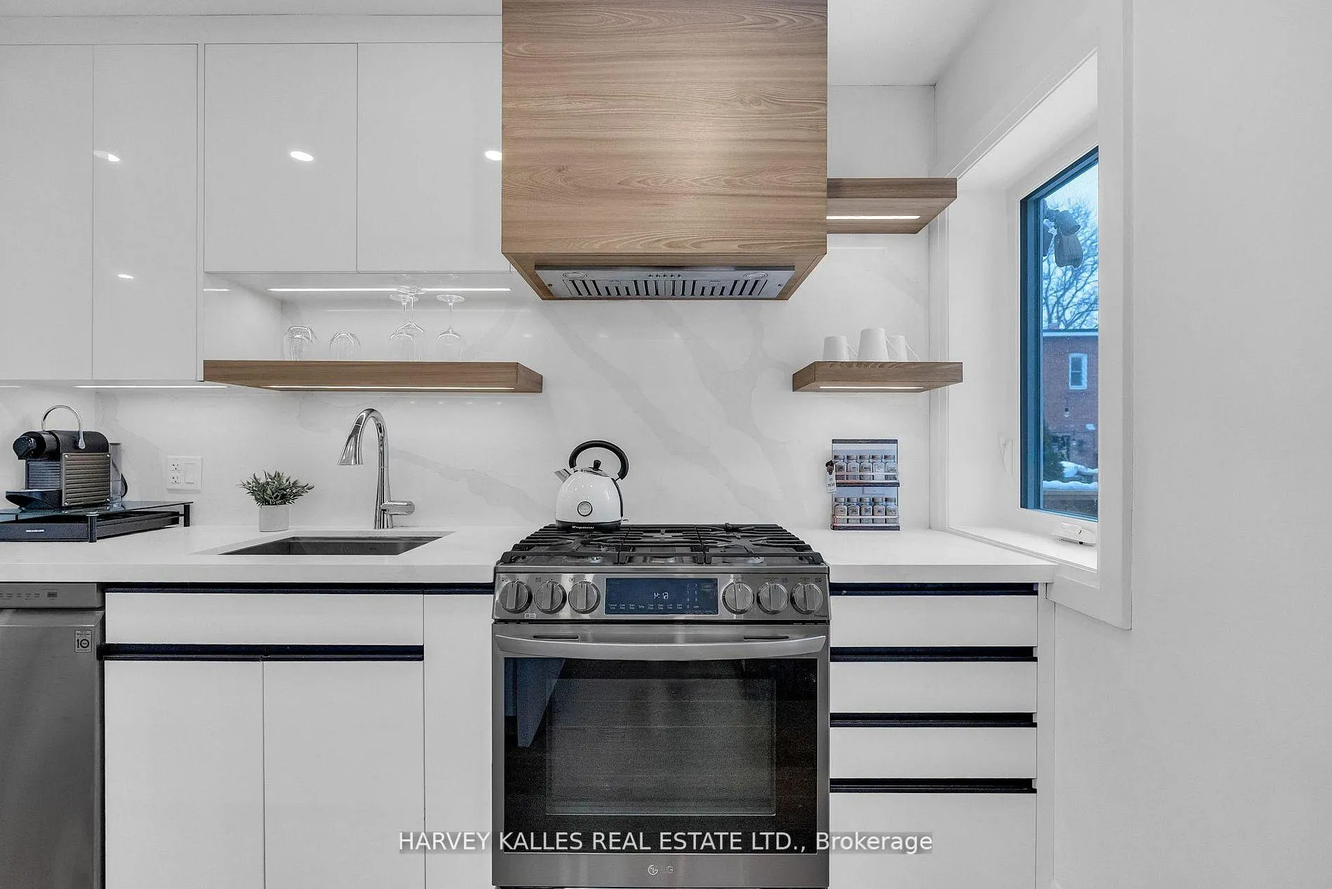 Photo 19 of 629 Duplex Avenue, Toronto, Lawrence Park South — HOMEH