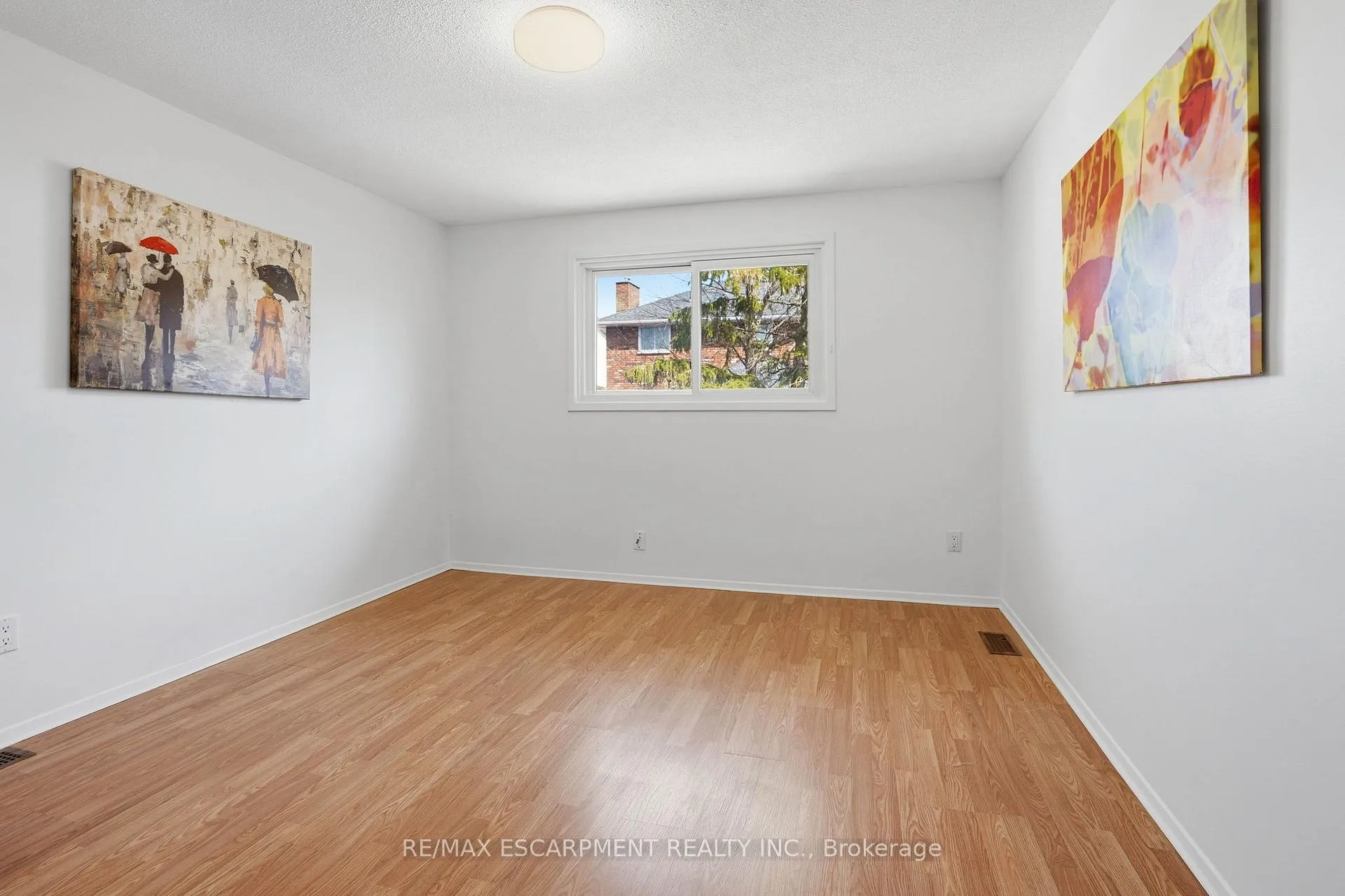 Photo 14 of 7 Calcott Court, Thorold, Confederation Heights — HOMEH
