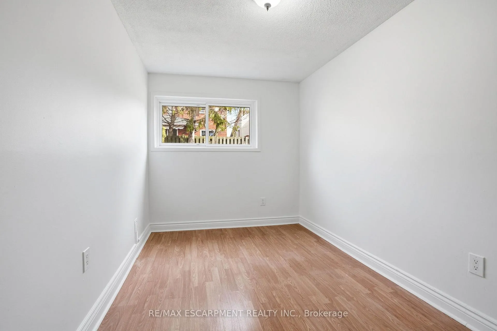 Photo 25 of 7 Calcott Court, Thorold, Confederation Heights — HOMEH