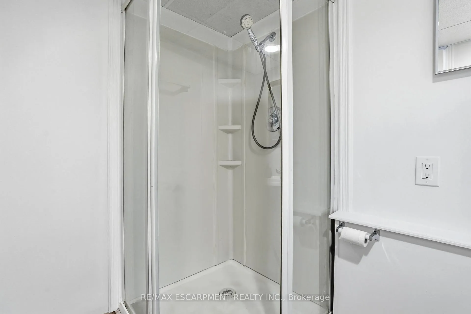 Photo 28 of 7 Calcott Court, Thorold, Confederation Heights — HOMEH