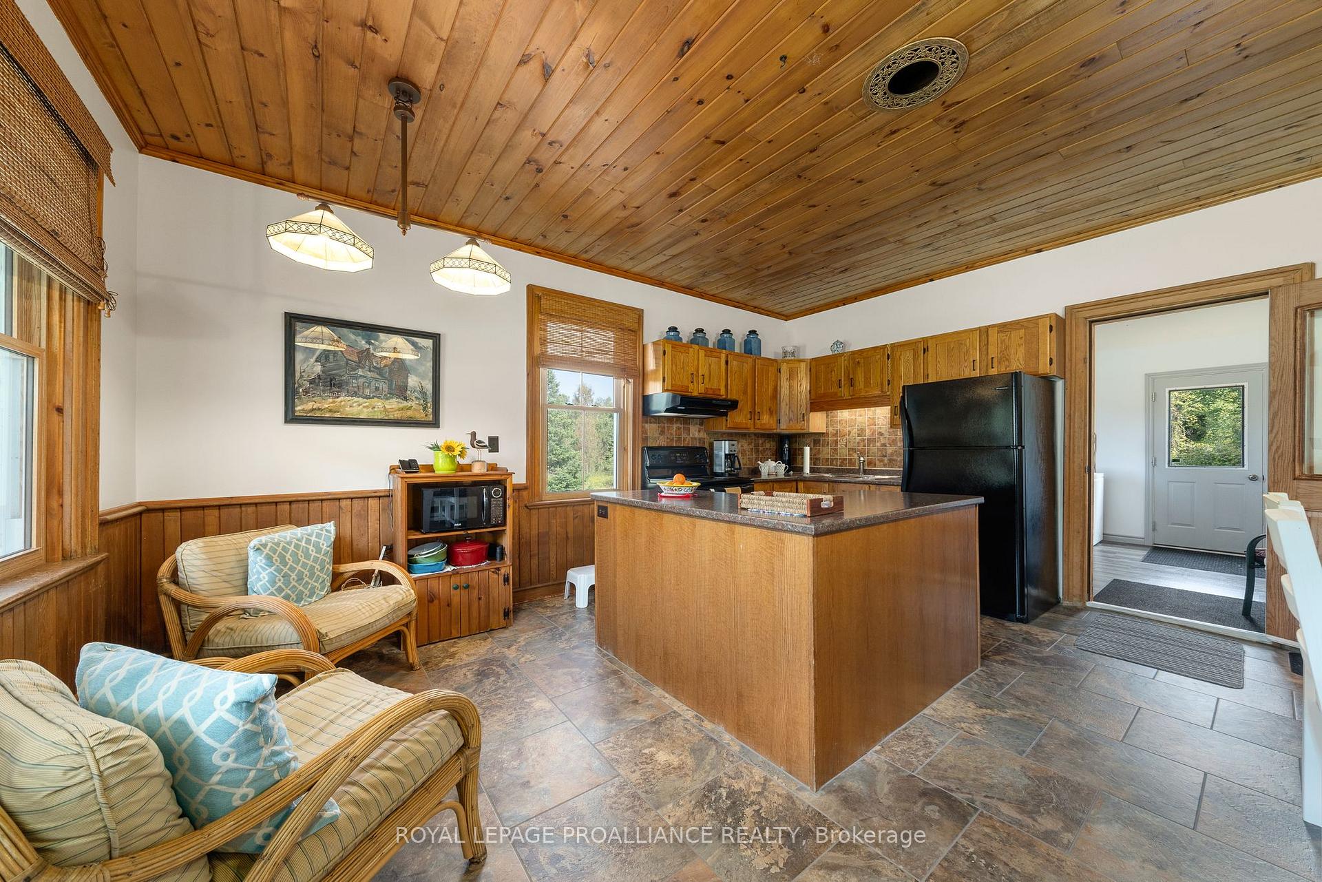 Photo 9 of 506 Barry Road, Madoc — HOMEH