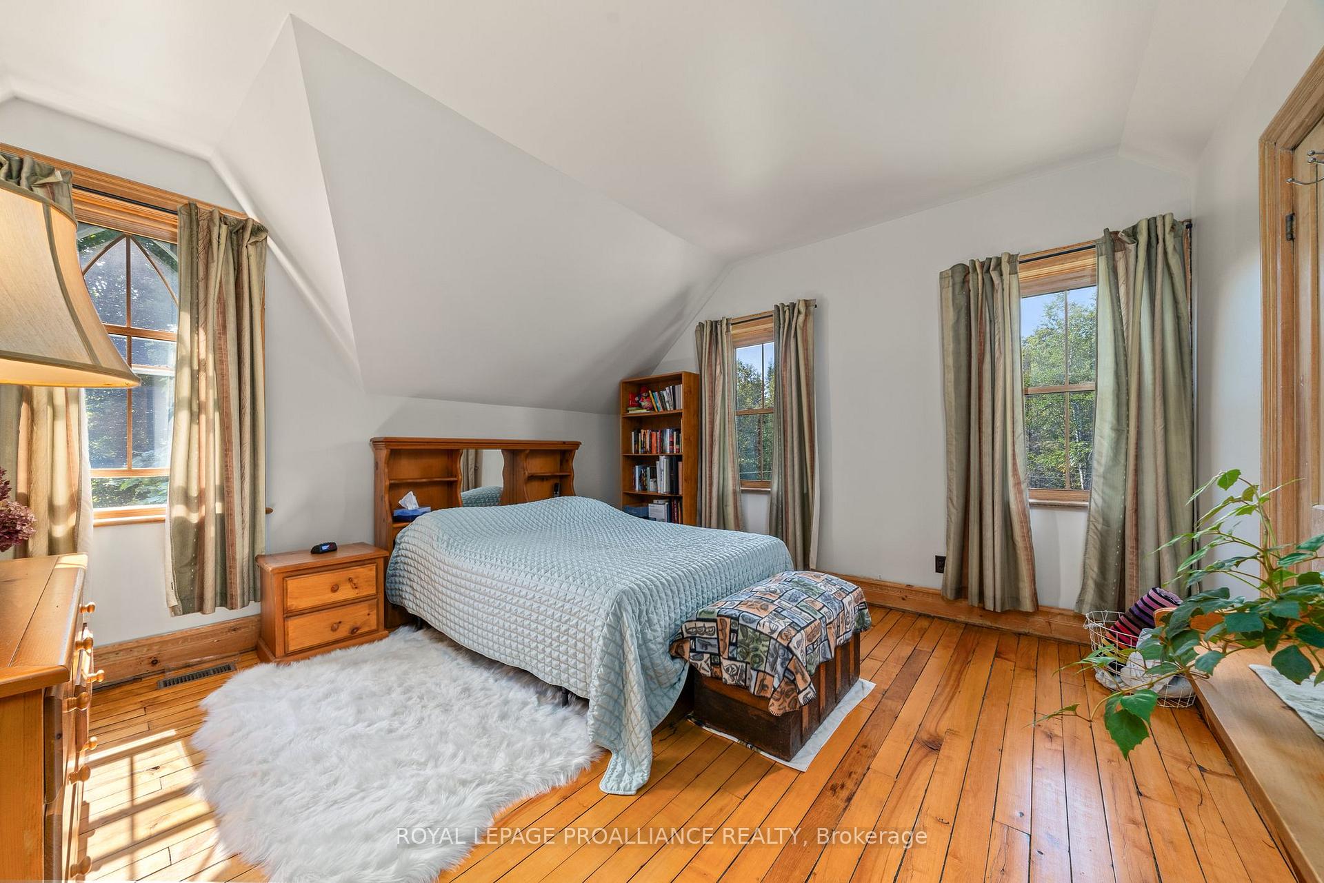 Photo 23 of 506 Barry Road, Madoc — HOMEH