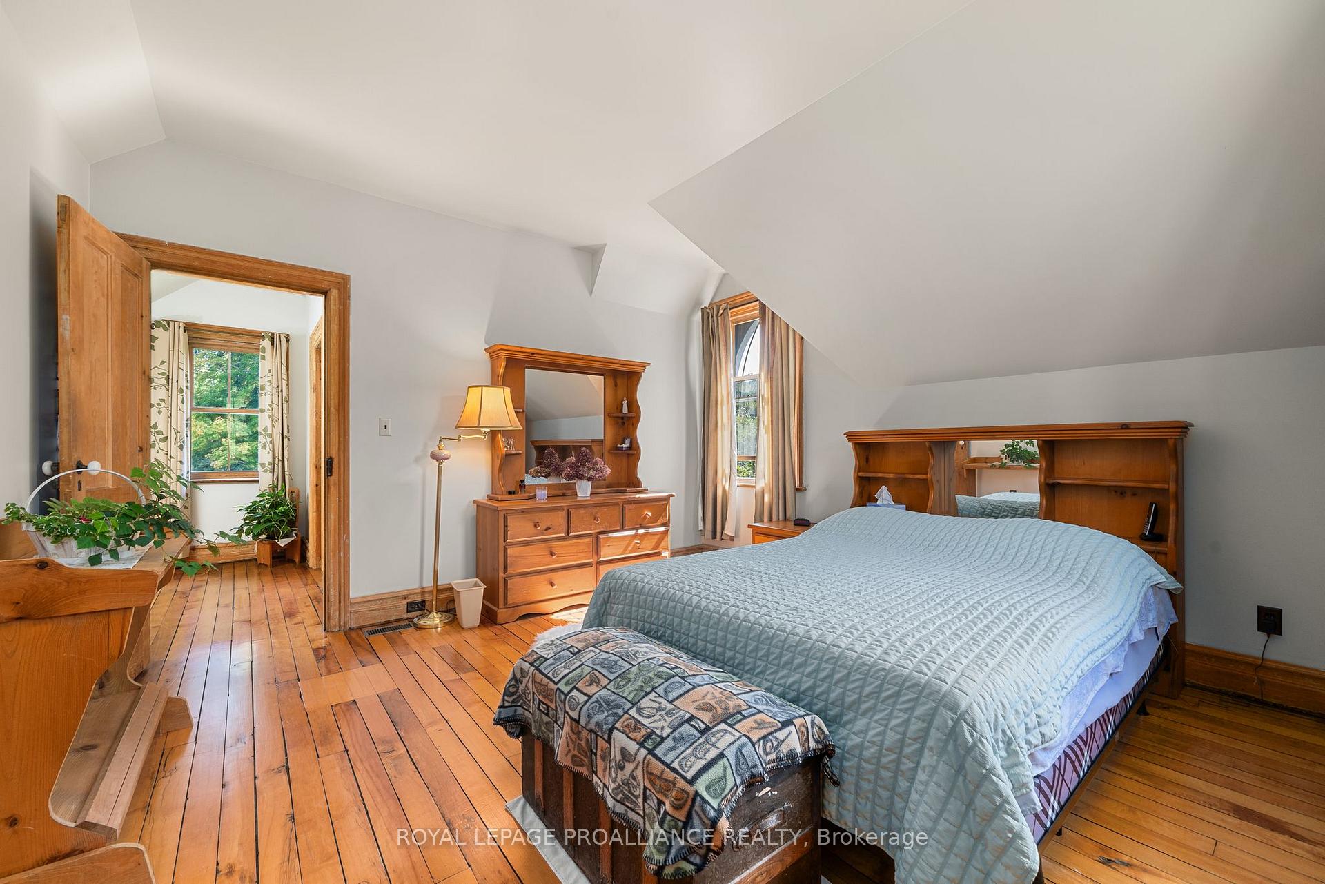 Photo 24 of 506 Barry Road, Madoc — HOMEH