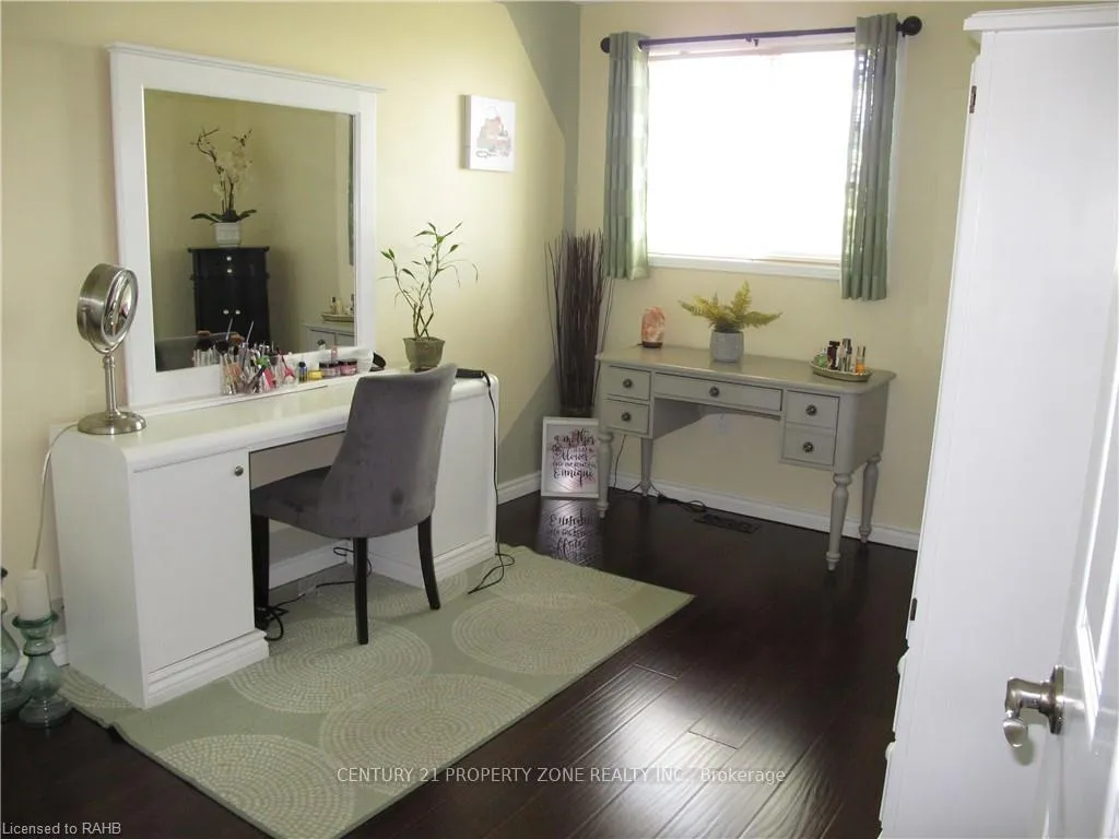 Photo 12 of Unit 59, 800 Paramount Drive, Hamilton, Stoney Creek Mountain — HOMEH