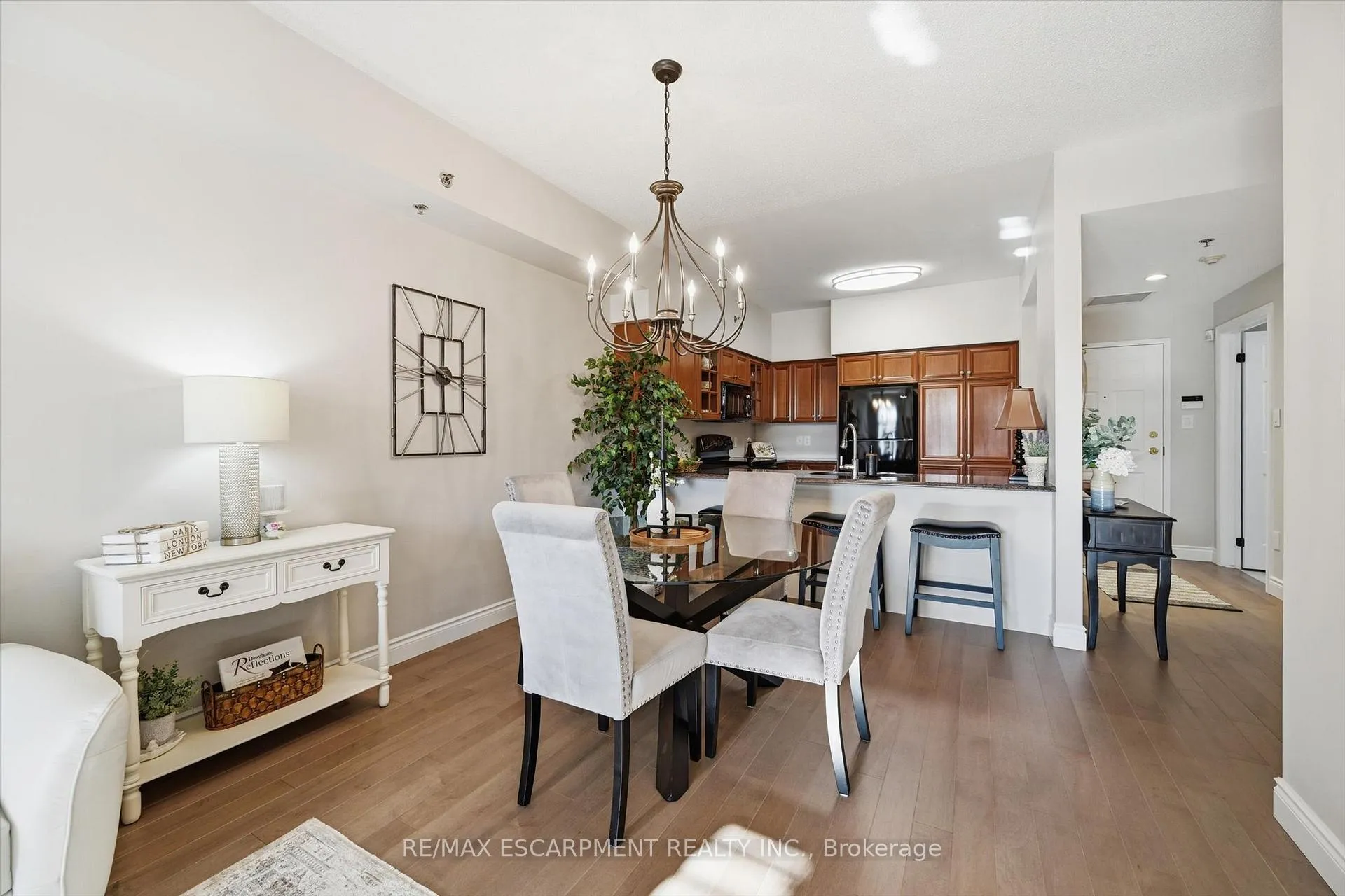 Photo 14 of Unit 106, 391 Plains Road E, Burlington, LaSalle — HOMEH