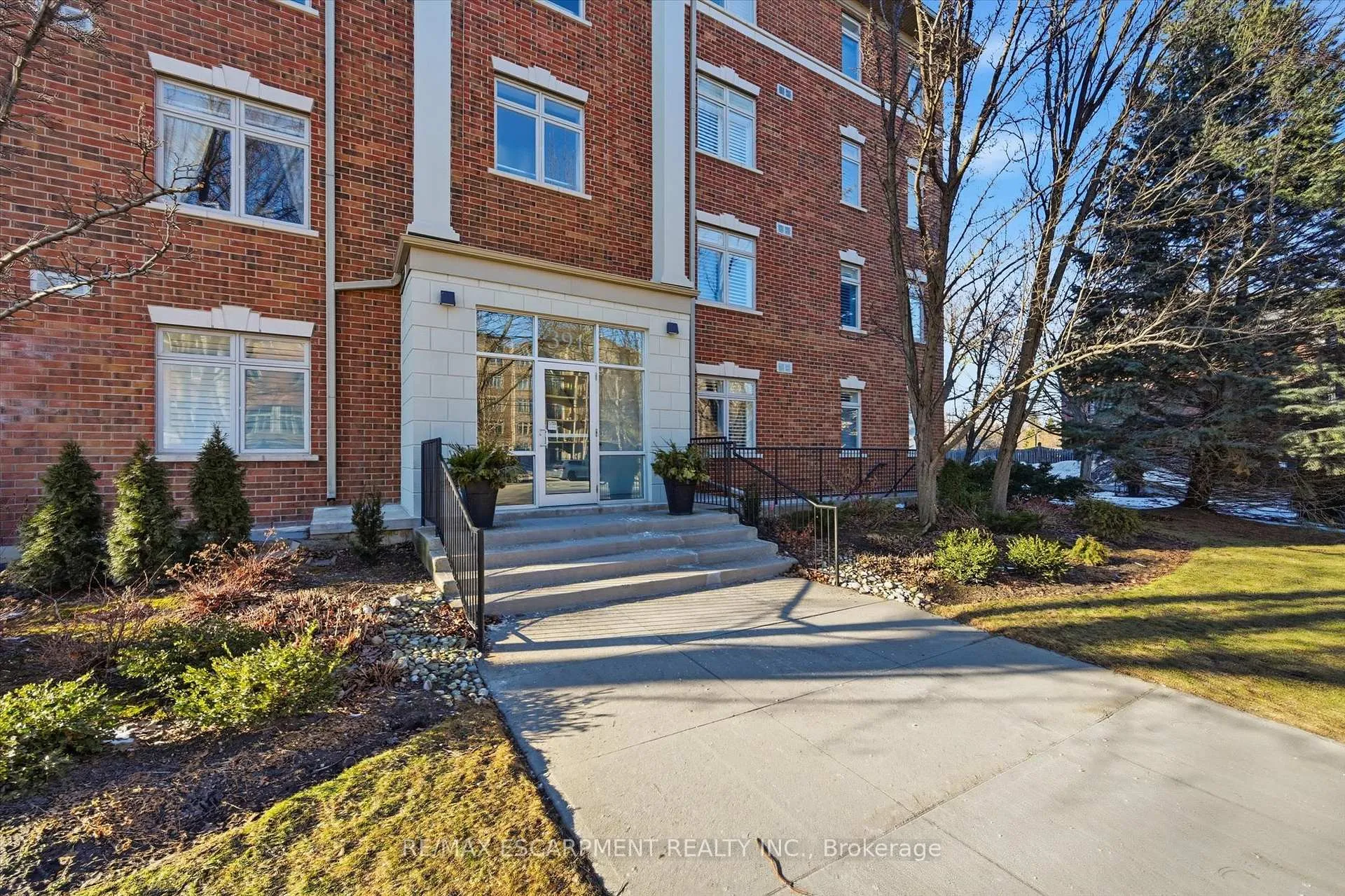Photo 43 of Unit 106, 391 Plains Road E, Burlington, LaSalle — HOMEH