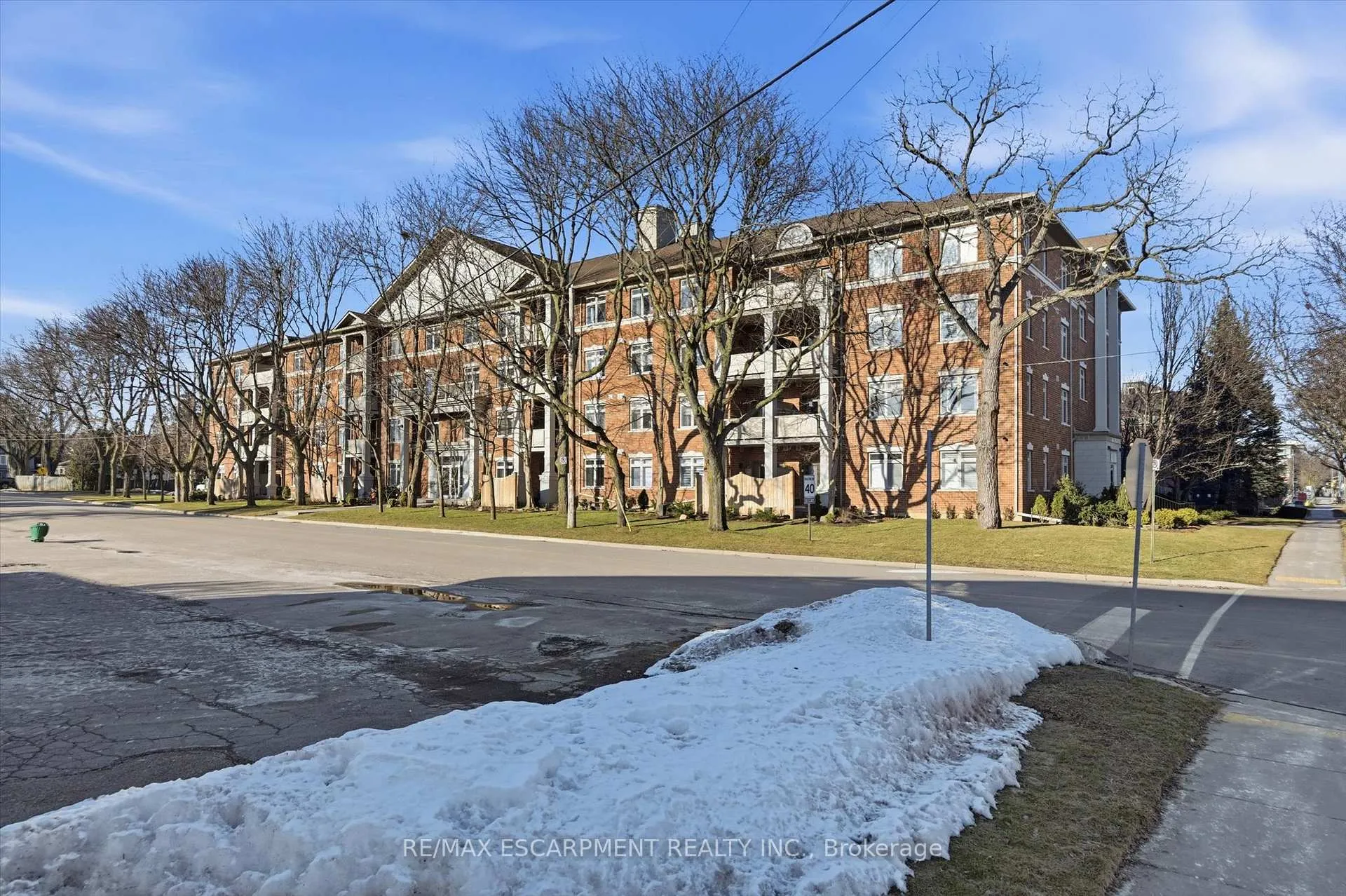 Photo 44 of Unit 106, 391 Plains Road E, Burlington, LaSalle — HOMEH