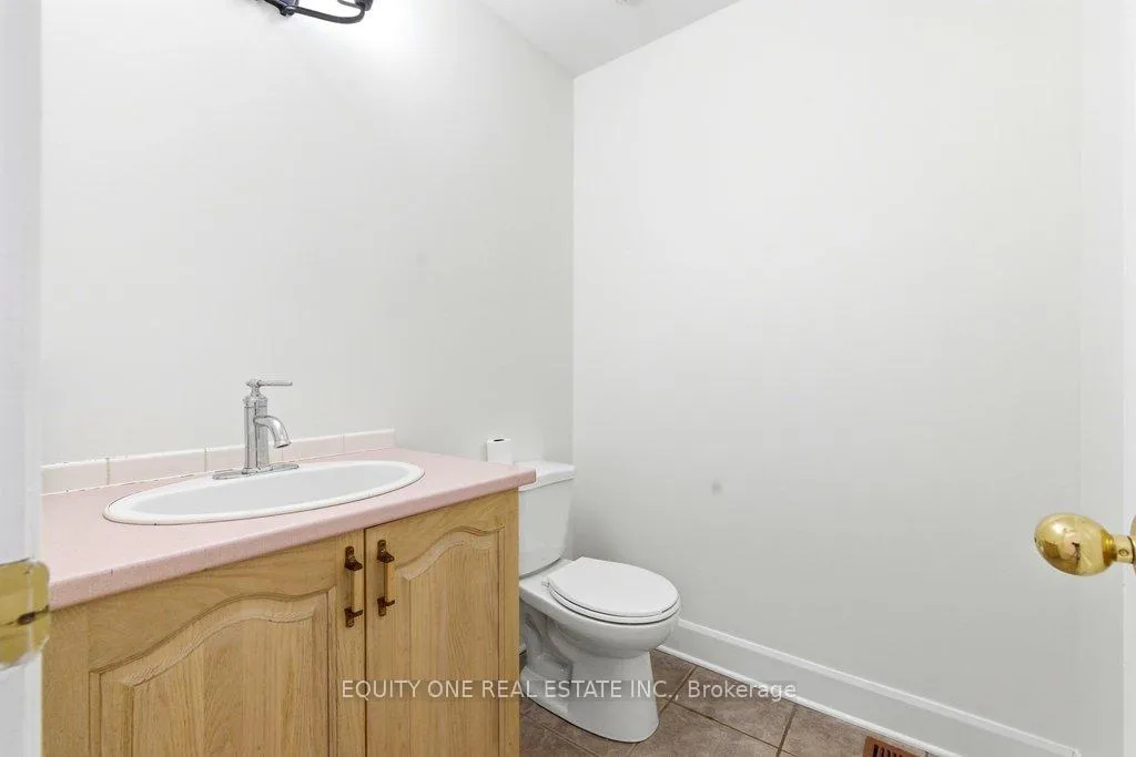 Photo 22 of 35 Willwood Crescent, Ottawa, Barrhaven - Cedargrove/Fraserdale — HOMEH