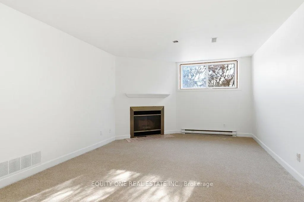 Photo 32 of 35 Willwood Crescent, Ottawa, Barrhaven - Cedargrove/Fraserdale — HOMEH
