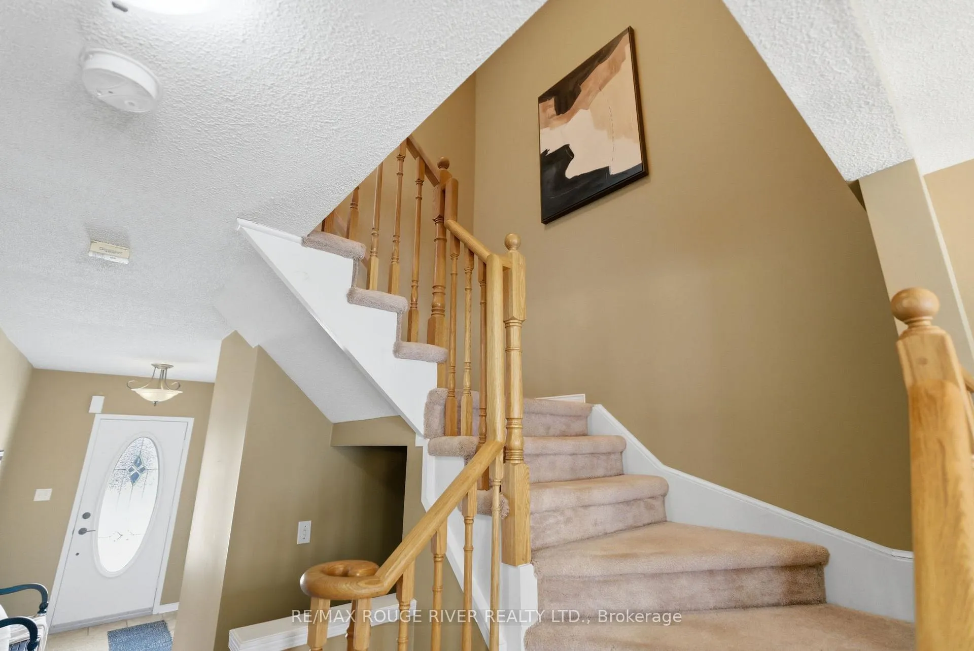 Photo 19 of 11 Stokely Crescent, Whitby, Downtown Whitby — HOMEH