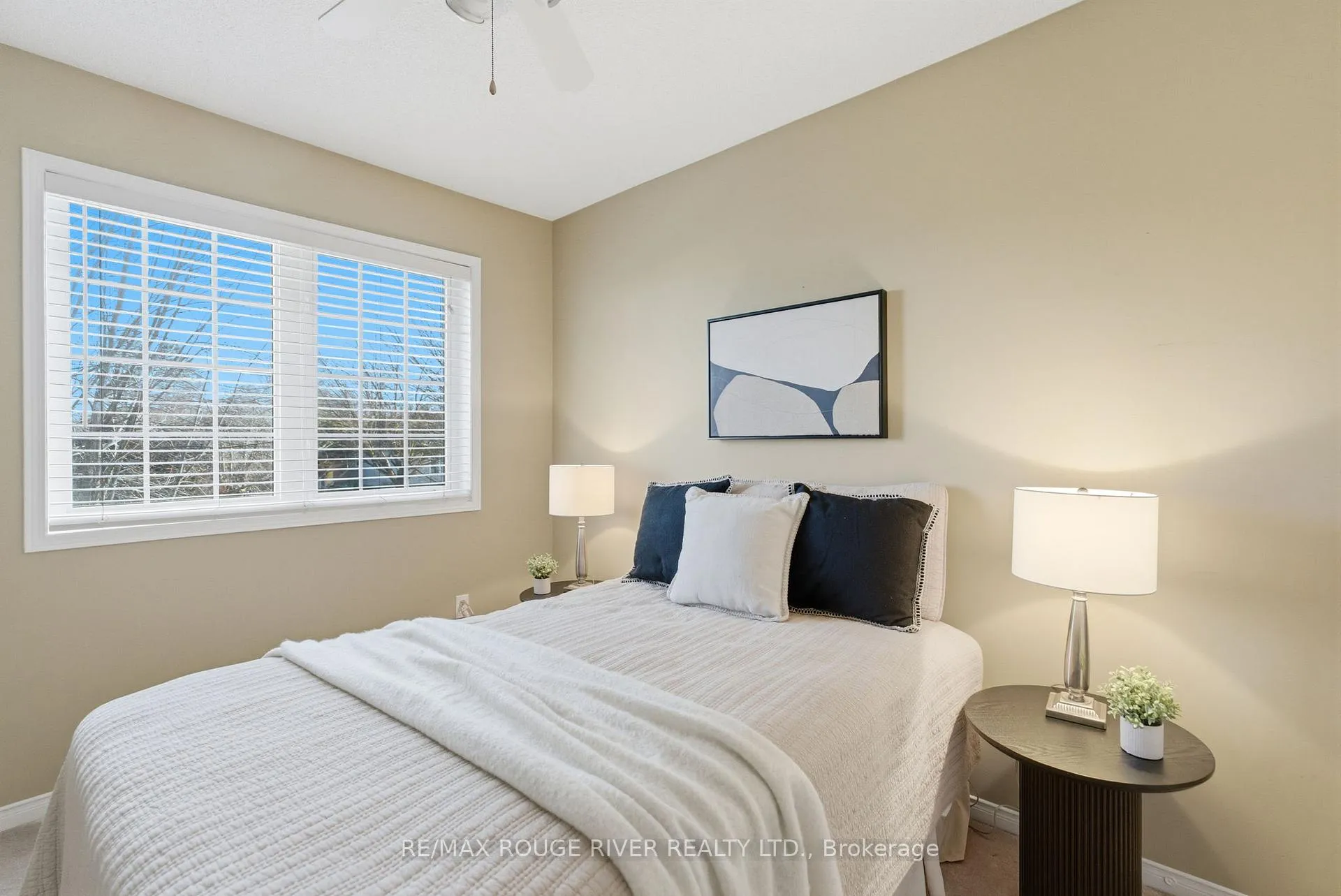 Photo 28 of 11 Stokely Crescent, Whitby, Downtown Whitby — HOMEH