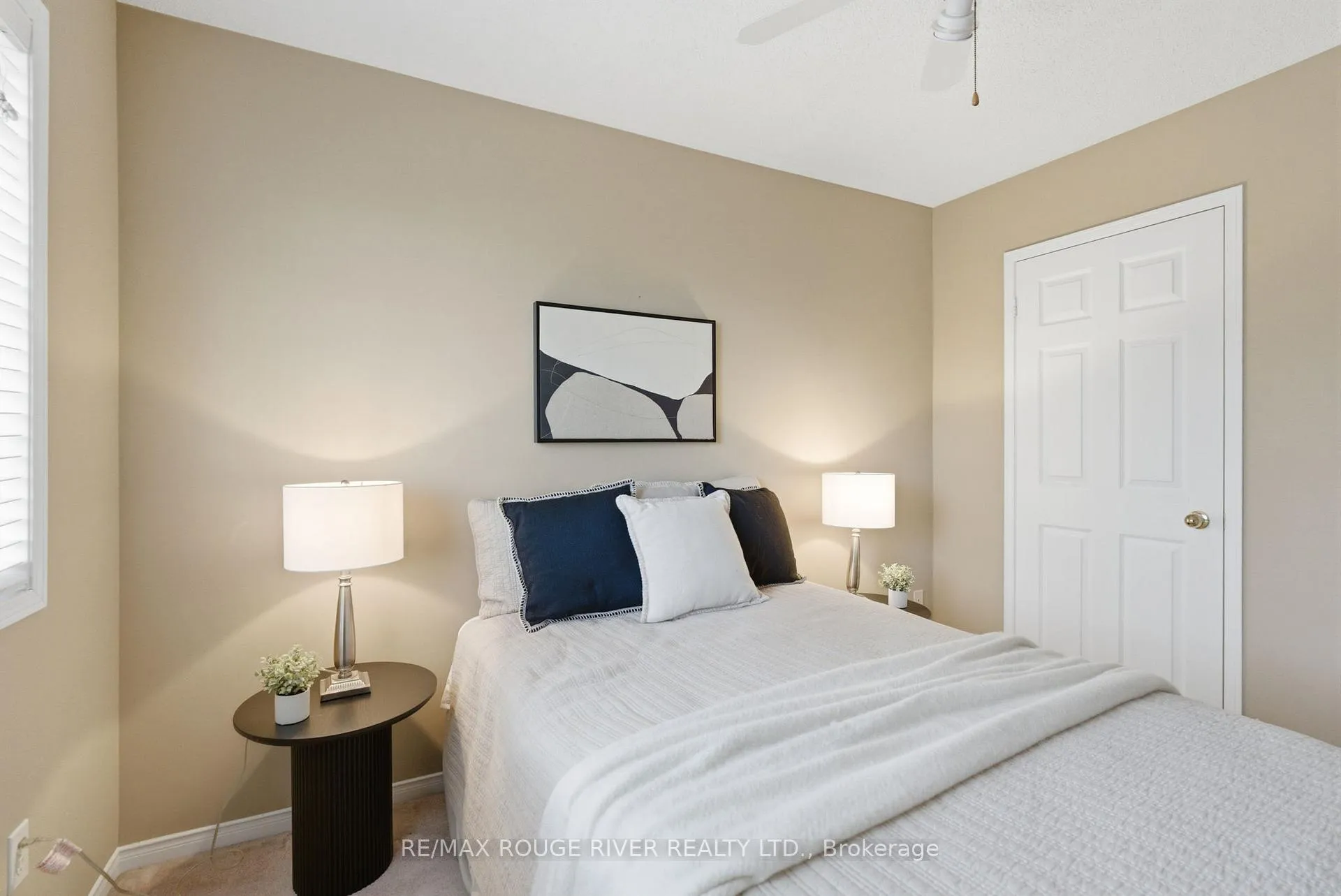 Photo 29 of 11 Stokely Crescent, Whitby, Downtown Whitby — HOMEH