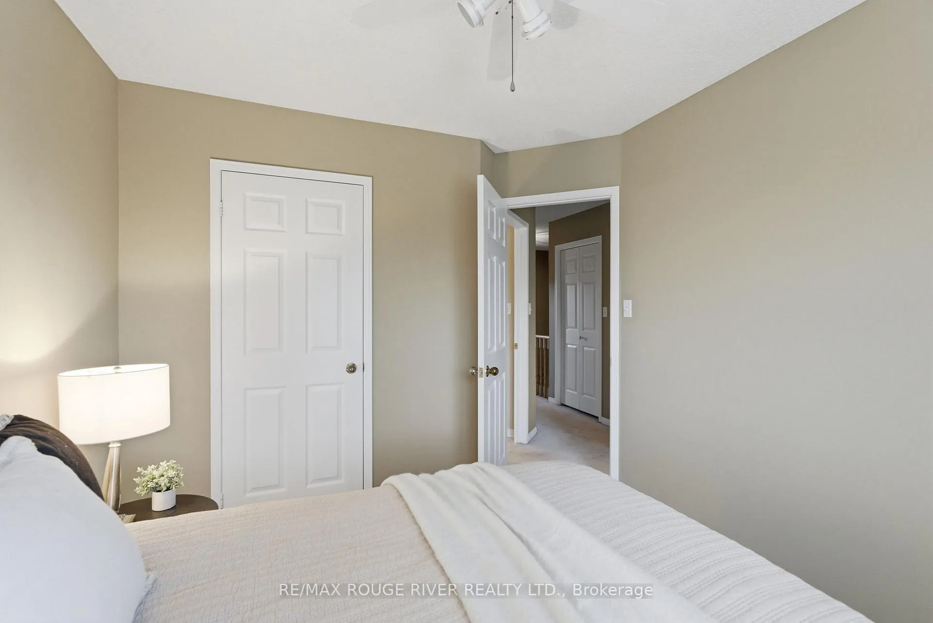 Photo 30 of 11 Stokely Crescent, Whitby, Downtown Whitby — HOMEH