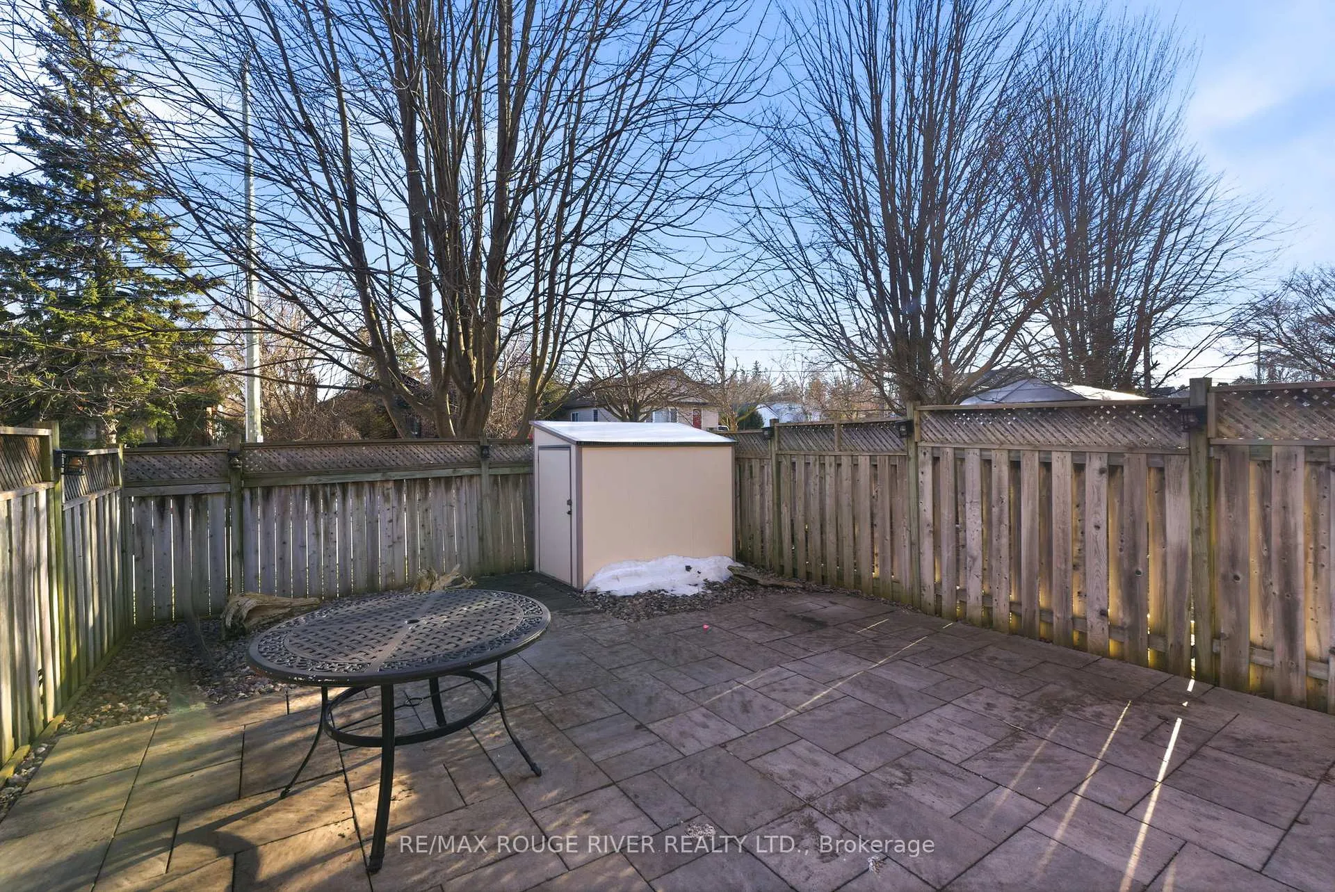 Photo 39 of 11 Stokely Crescent, Whitby, Downtown Whitby — HOMEH