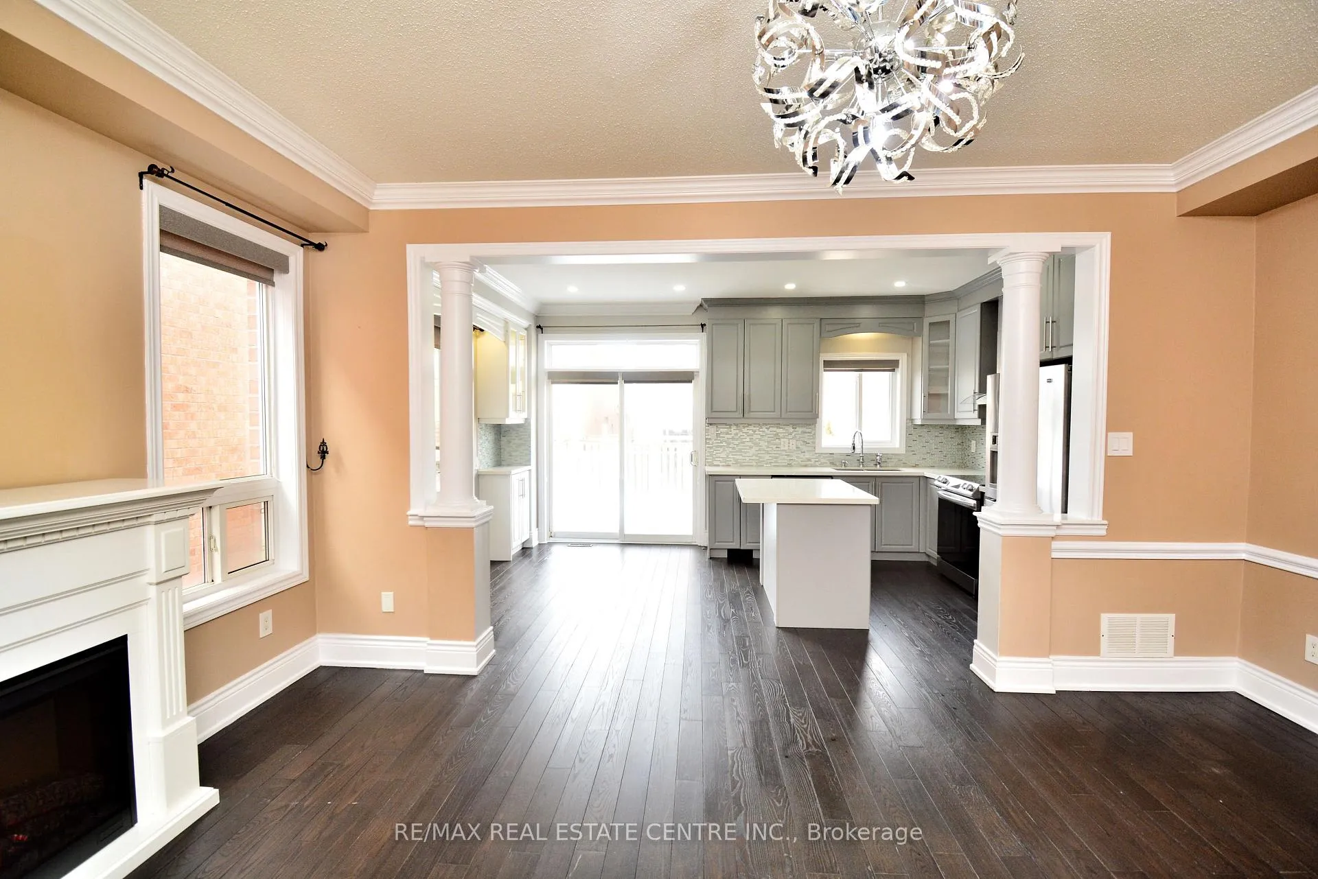 Photo 5 of 94 Seahorse Avenue, Brampton, Madoc — HOMEH