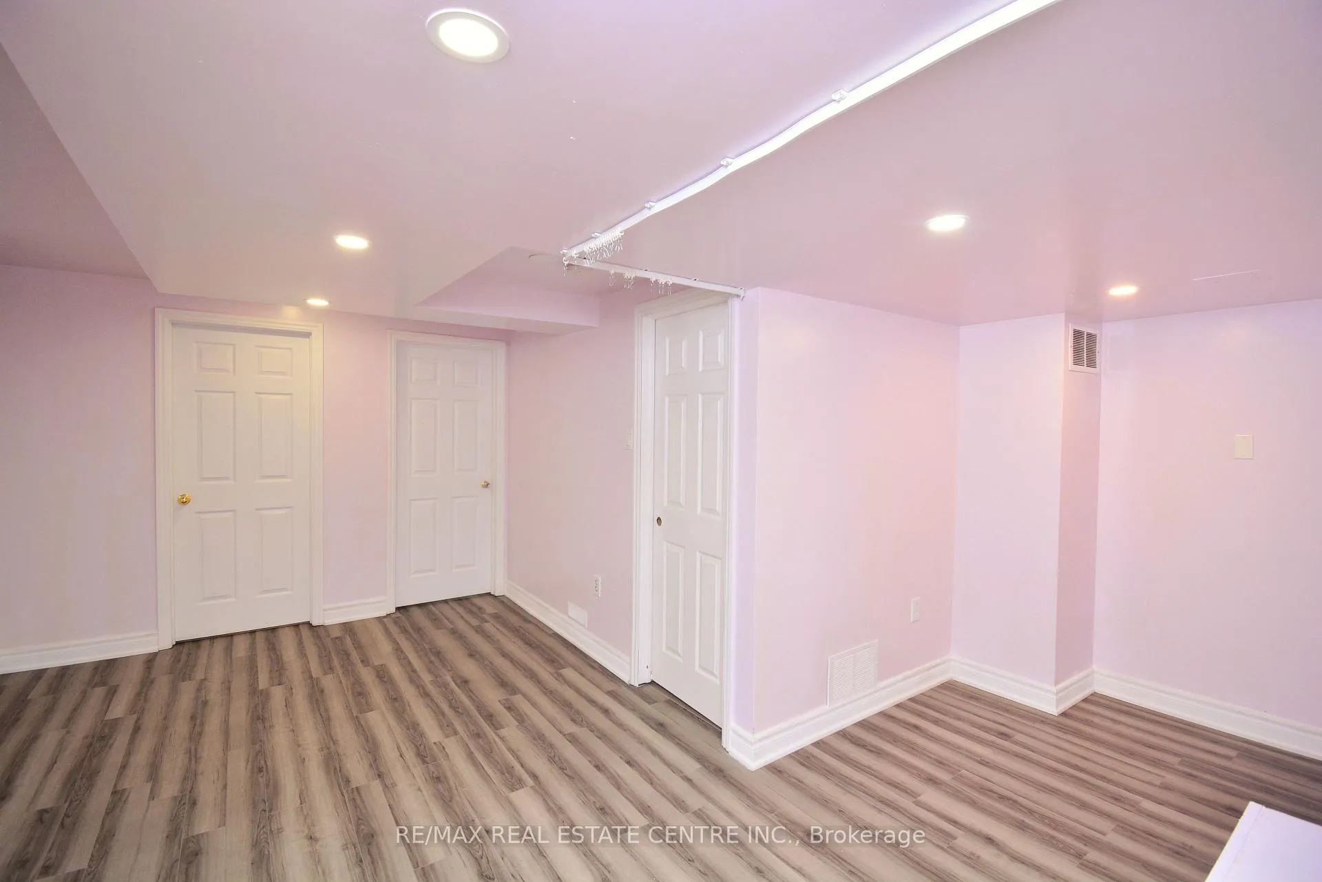 Photo 33 of 94 Seahorse Avenue, Brampton, Madoc — HOMEH