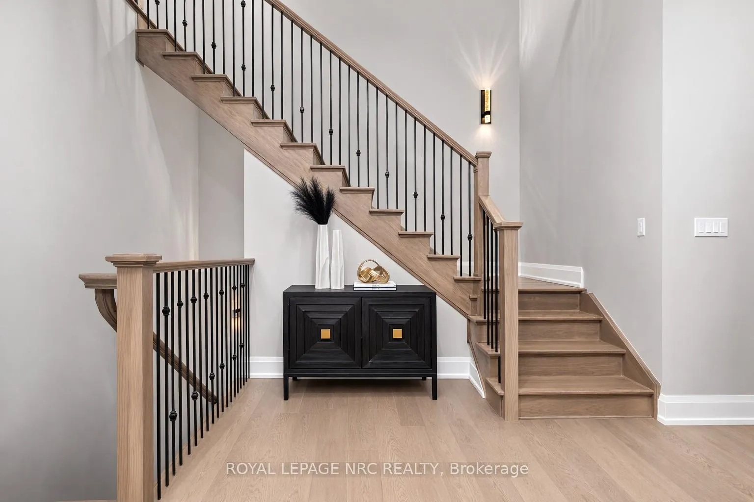 Photo 7 of Unit 18, 190 Canboro Road, Pelham, Fonthill — HOMEH