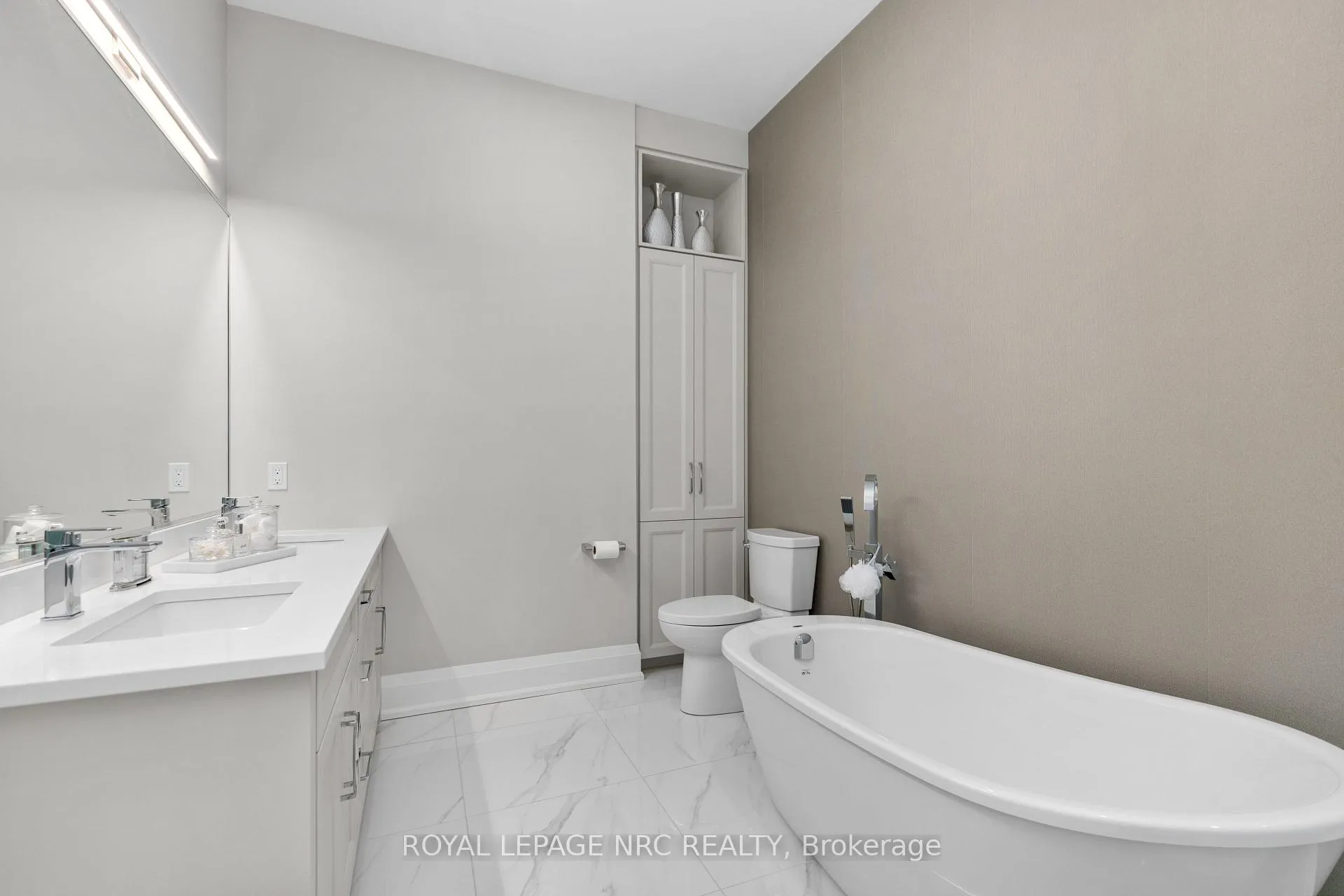 Photo 25 of Unit 18, 190 Canboro Road, Pelham, Fonthill — HOMEH
