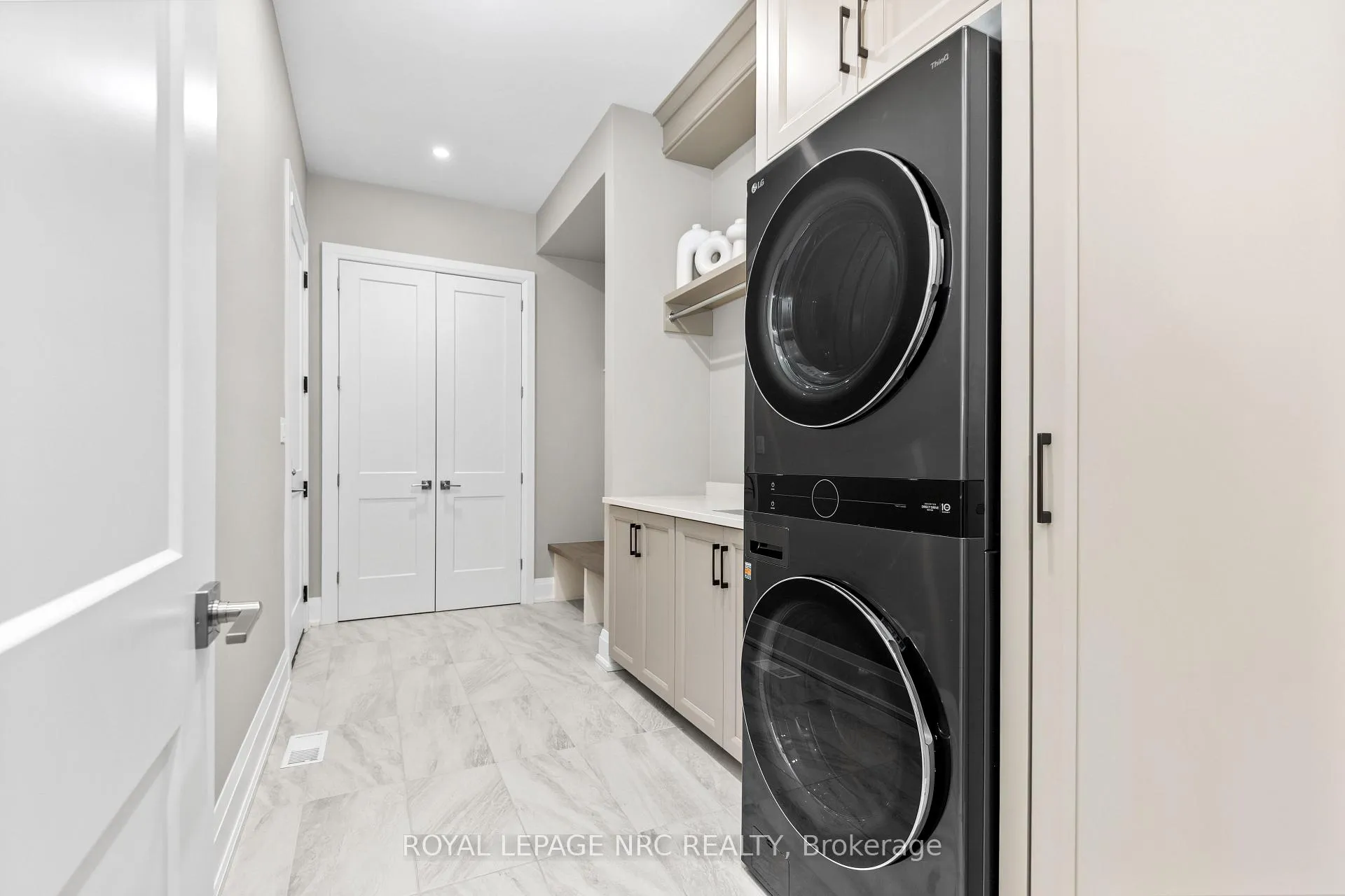 Photo 28 of Unit 18, 190 Canboro Road, Pelham, Fonthill — HOMEH